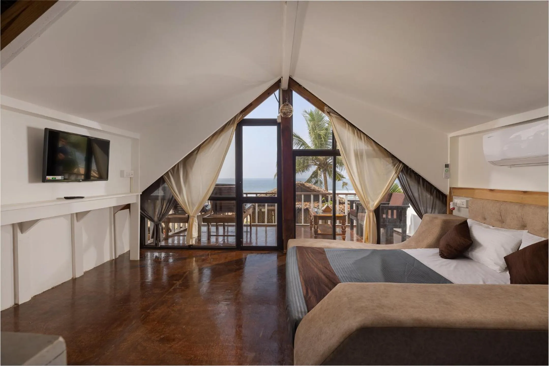 Bed in Forget Me Not Resort