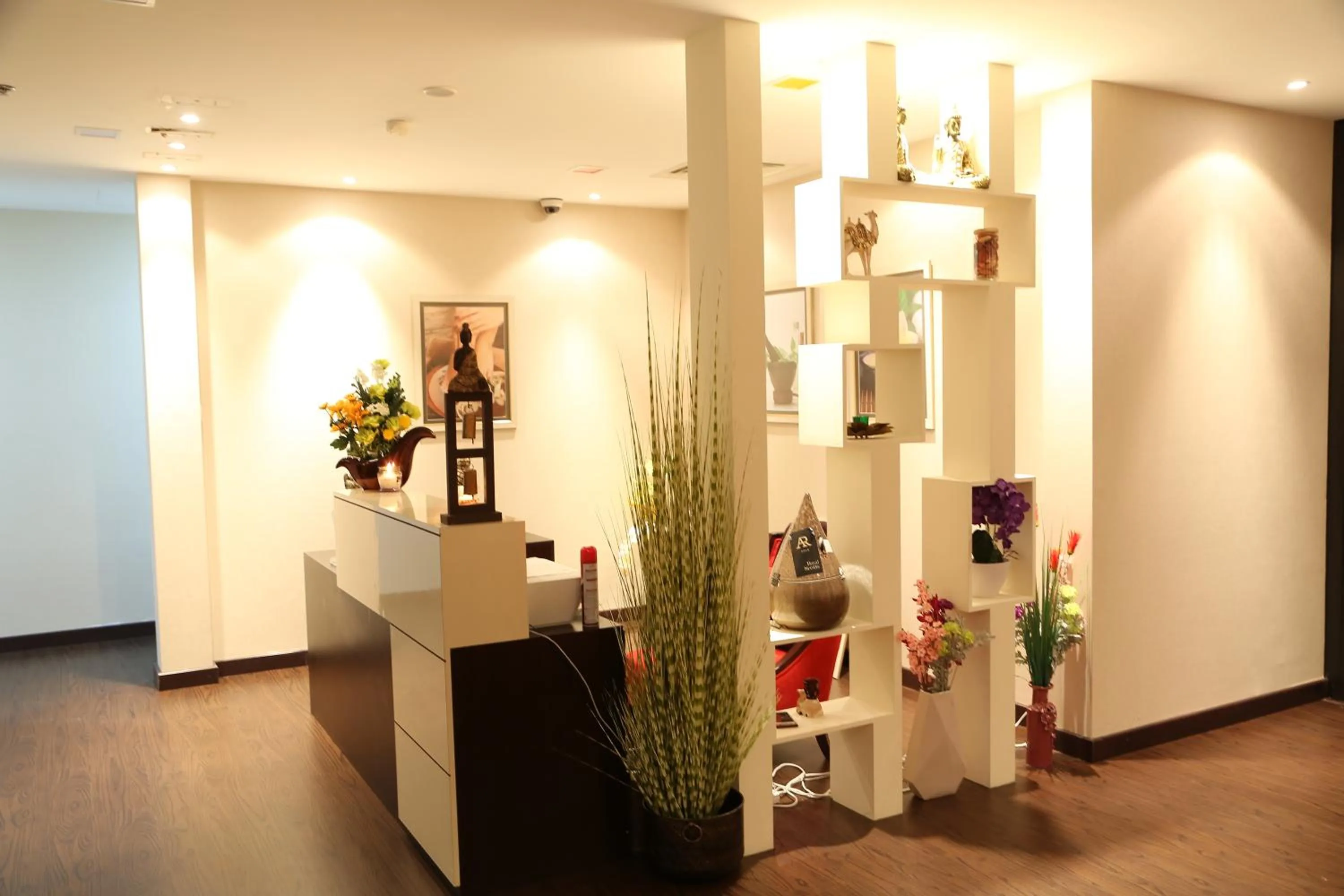 Lobby or reception in Belle Tower Apartments