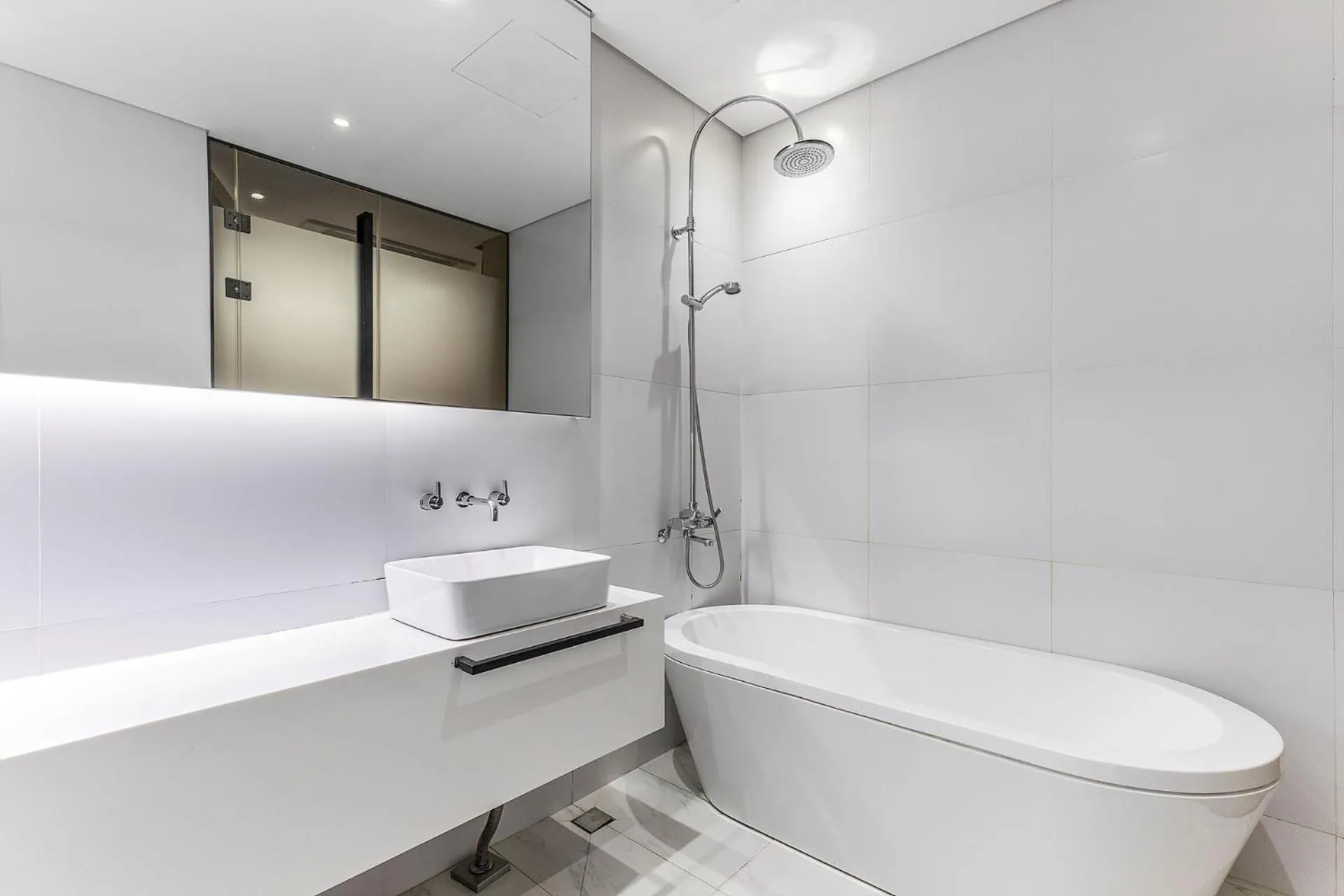 Shower in Hotel The Designers Cheongnyangni