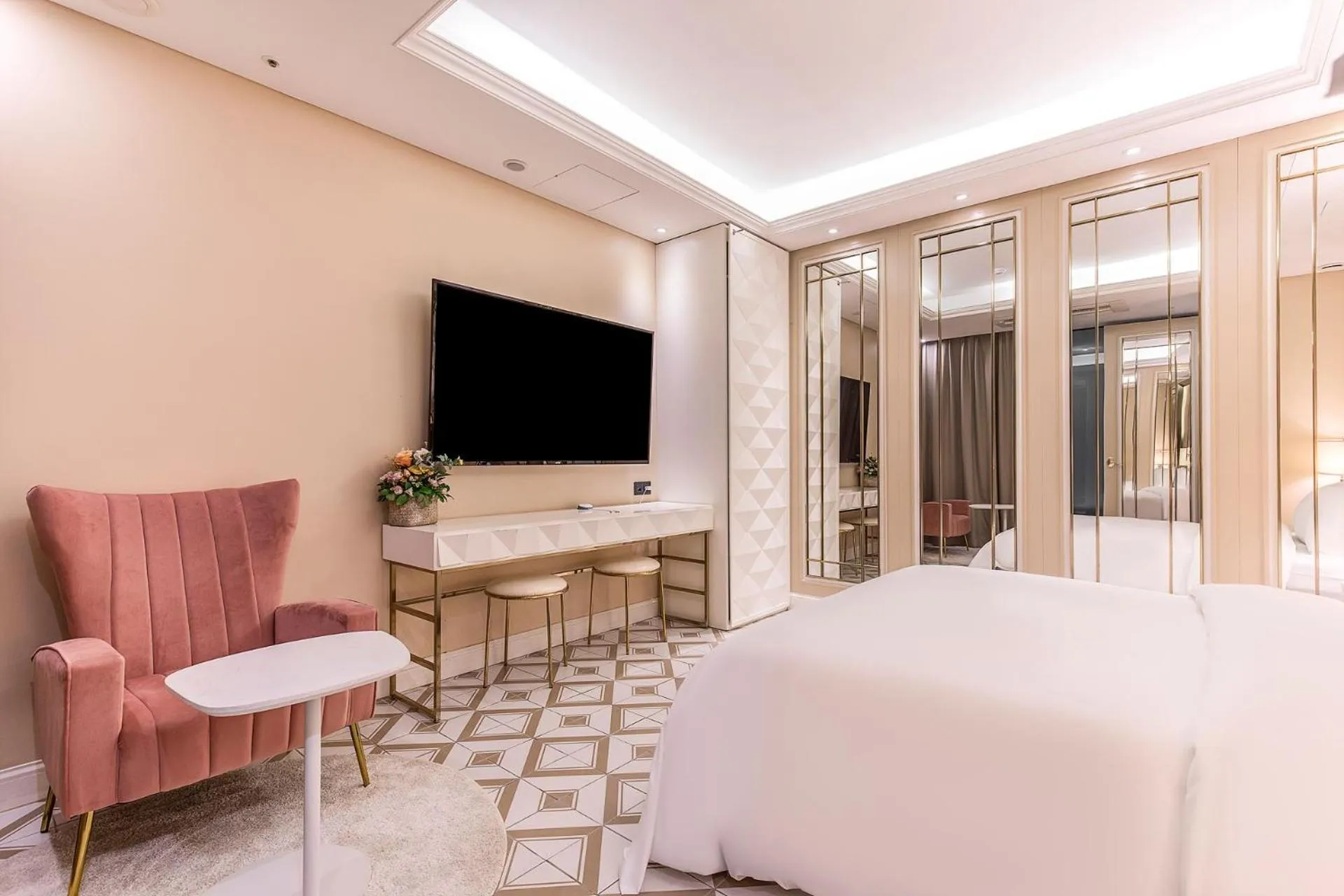 Bedroom, Bed in Hotel The Designers Cheongnyangni