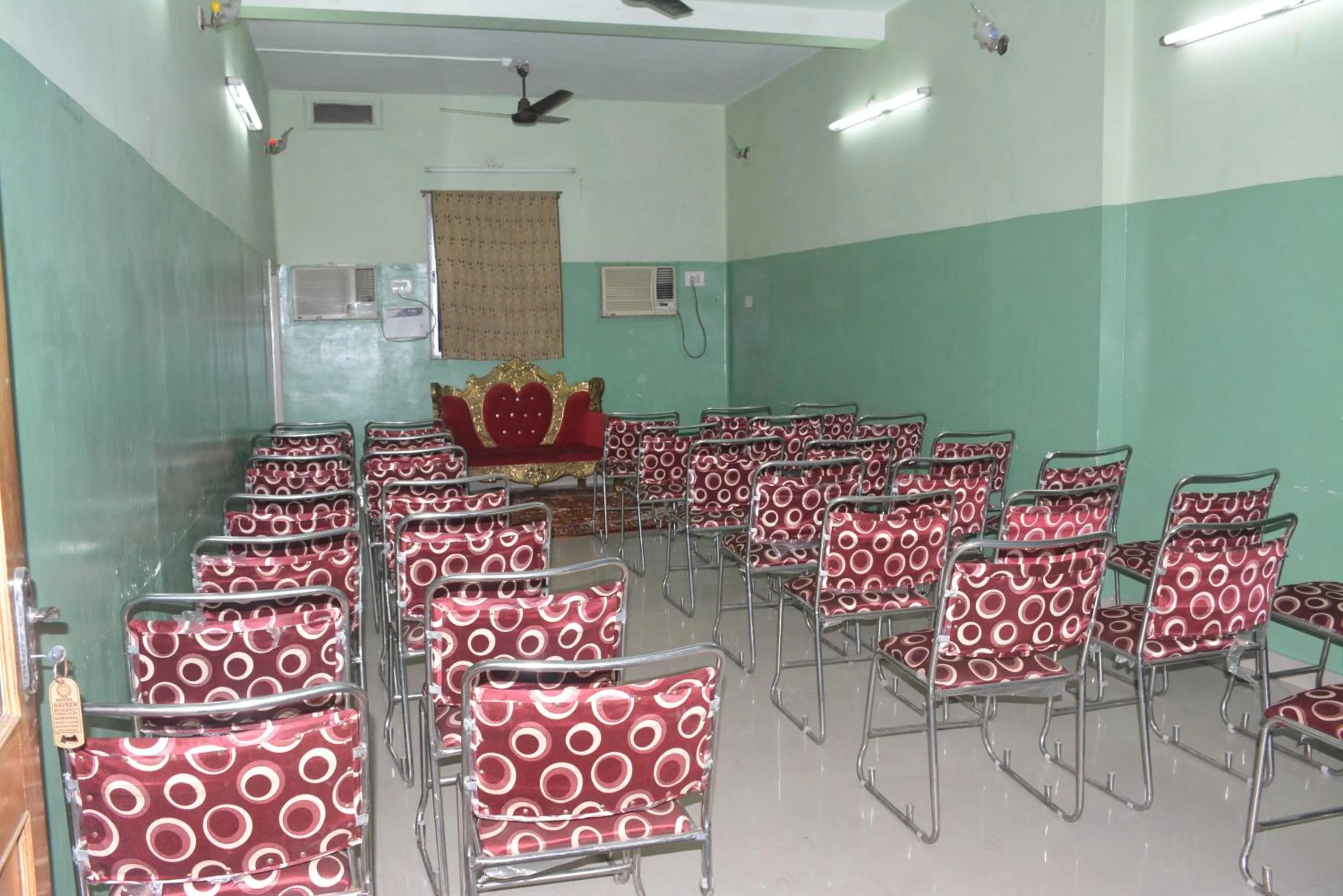 Business facilities in Hotel Naveen Residency