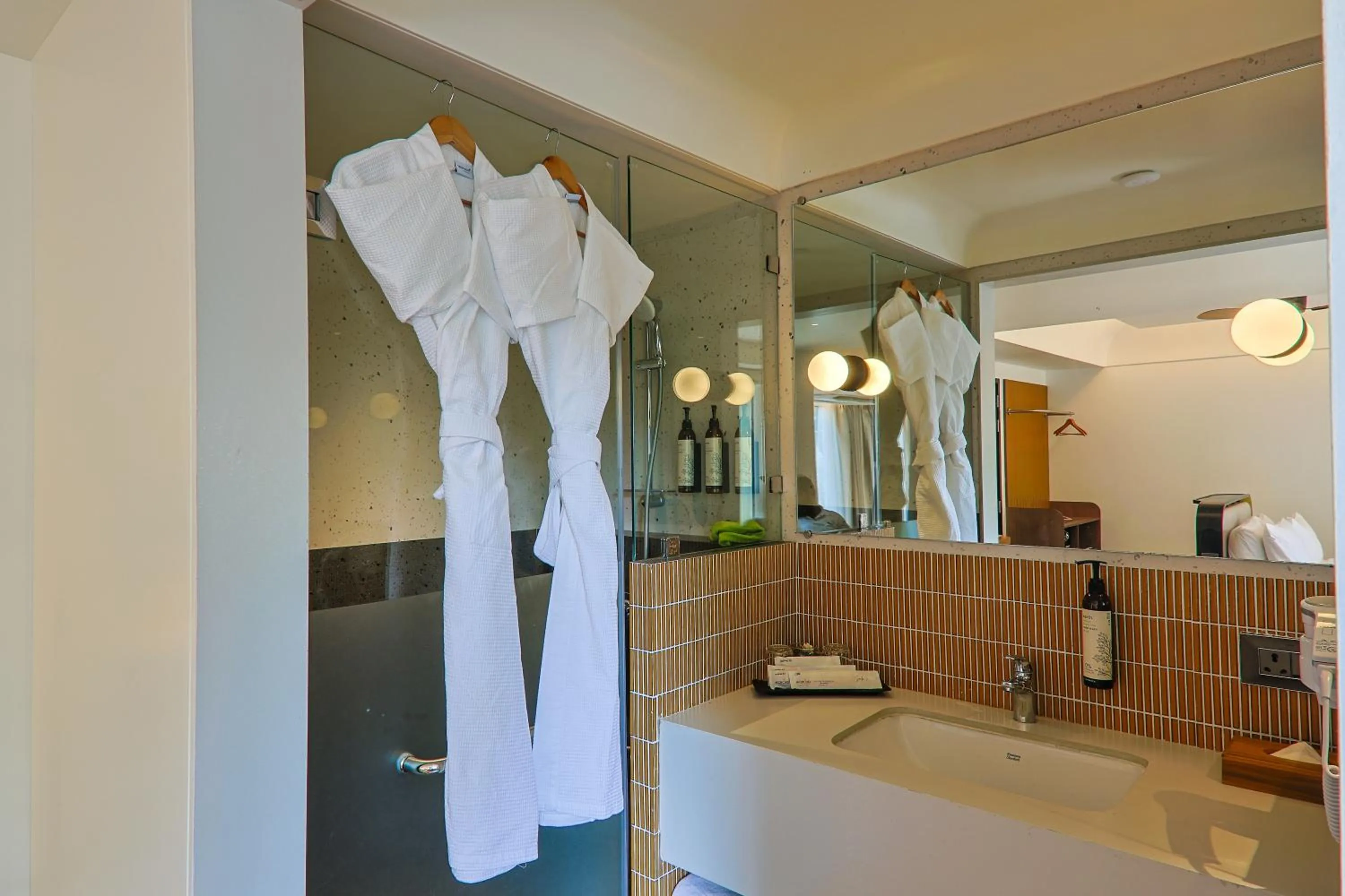 Bathroom in Orchid Passaros Benaulim Goa - Adults Only
