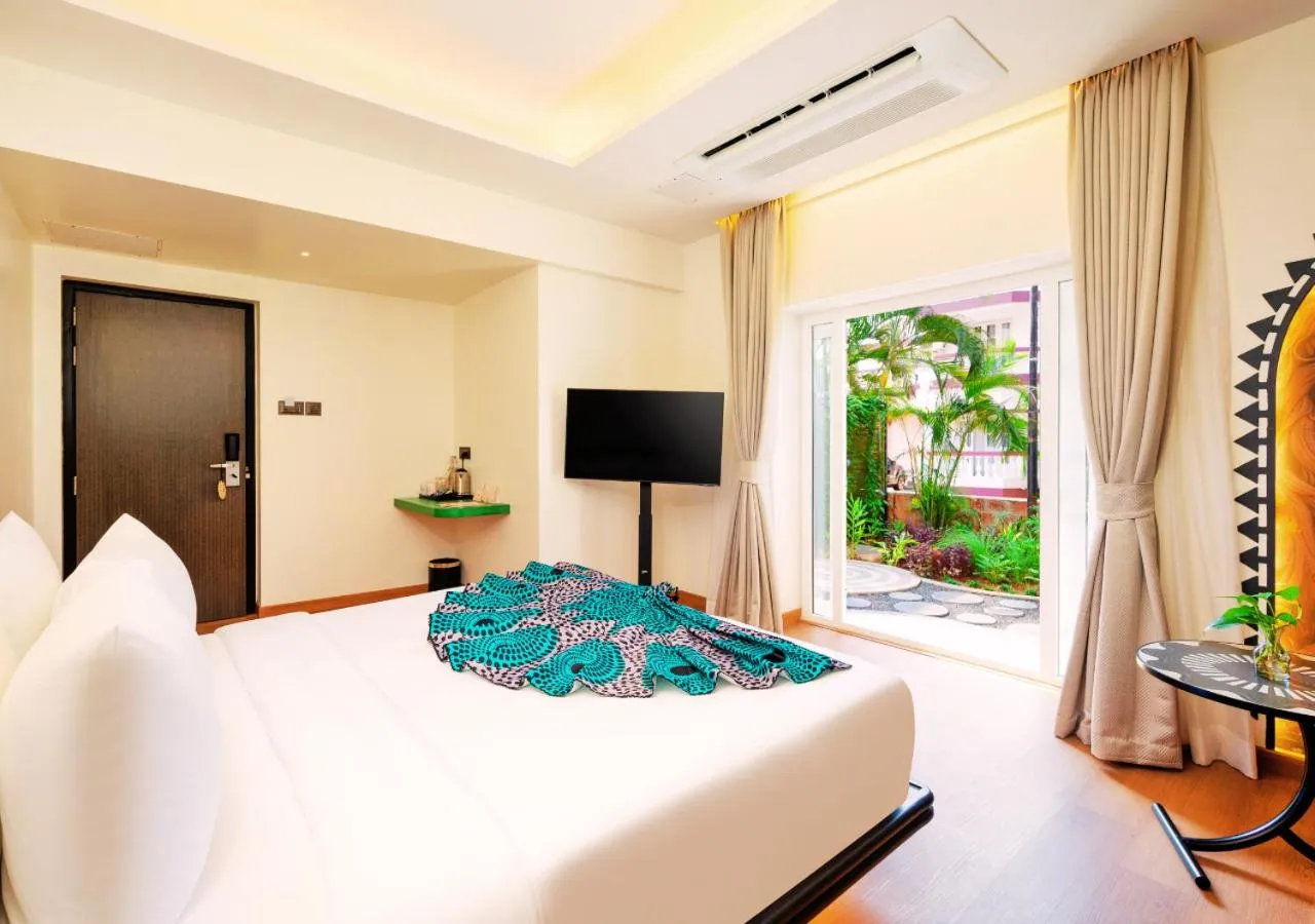 Bedroom, Bed in Orchid Passaros Benaulim Goa - Adults Only