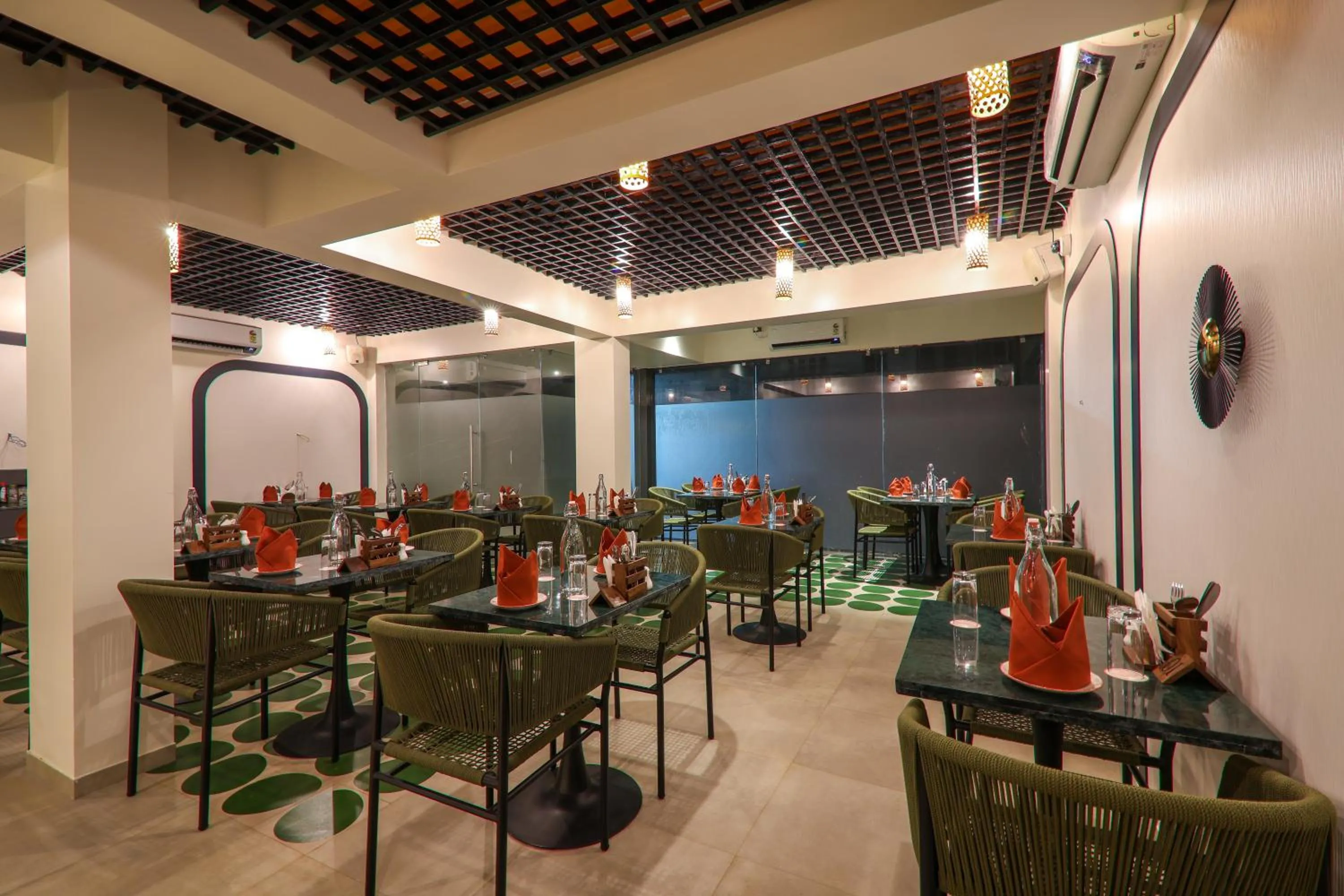 Restaurant/places to eat in Orchid Passaros Benaulim Goa - Adults Only