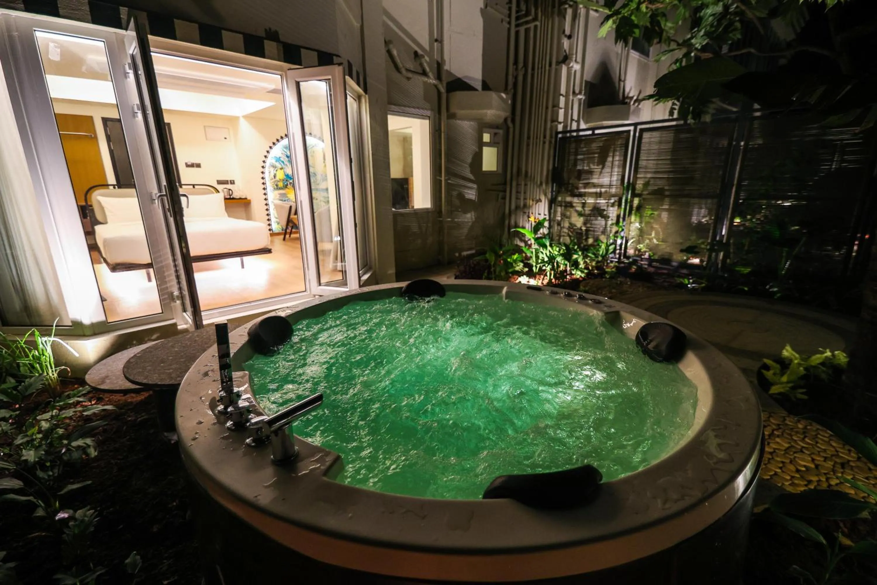 Hot Tub in Orchid Passaros Benaulim Goa - Adults Only