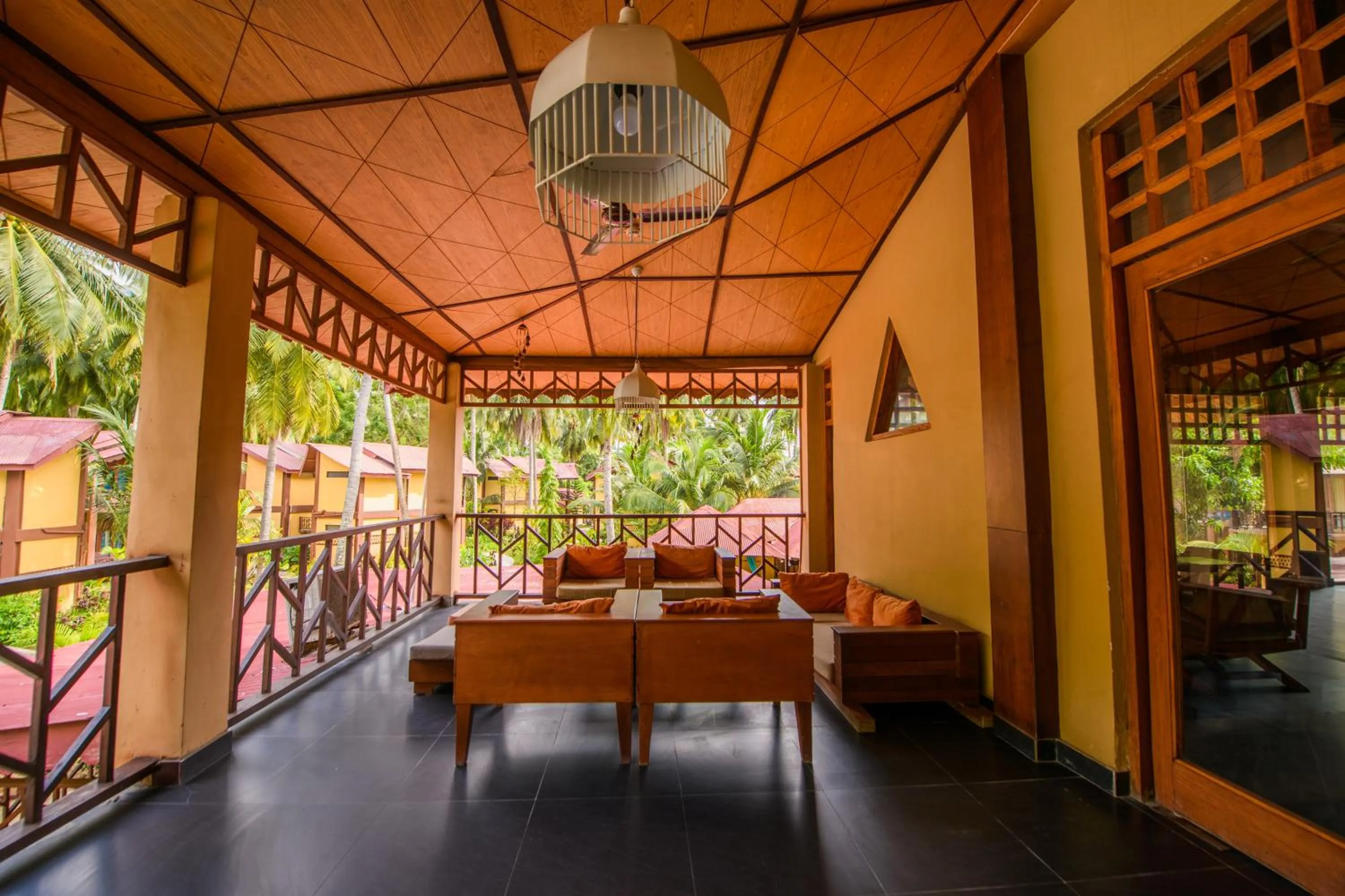 Silver Sand Beach Resort Neil