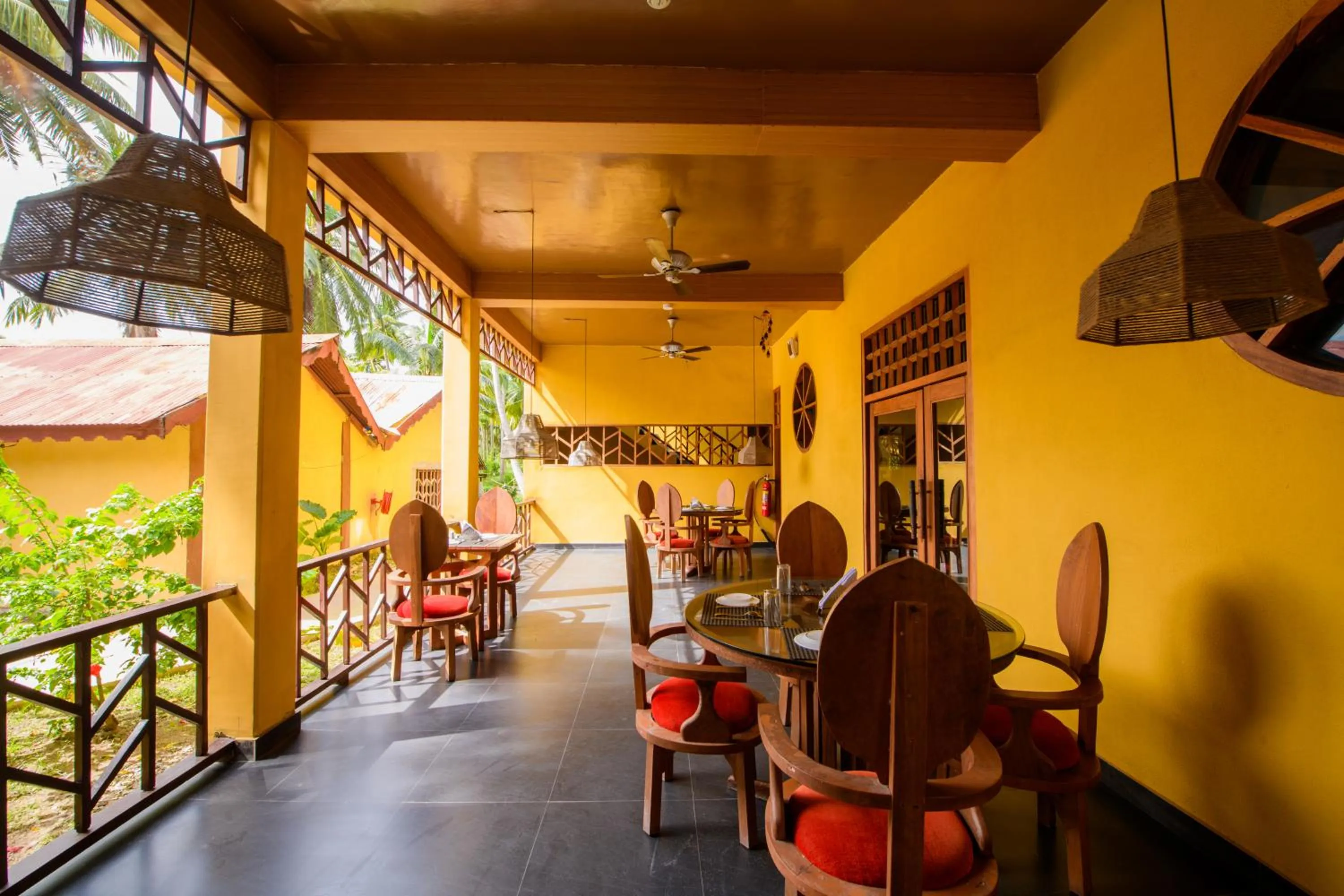 Silver Sand Beach Resort Neil