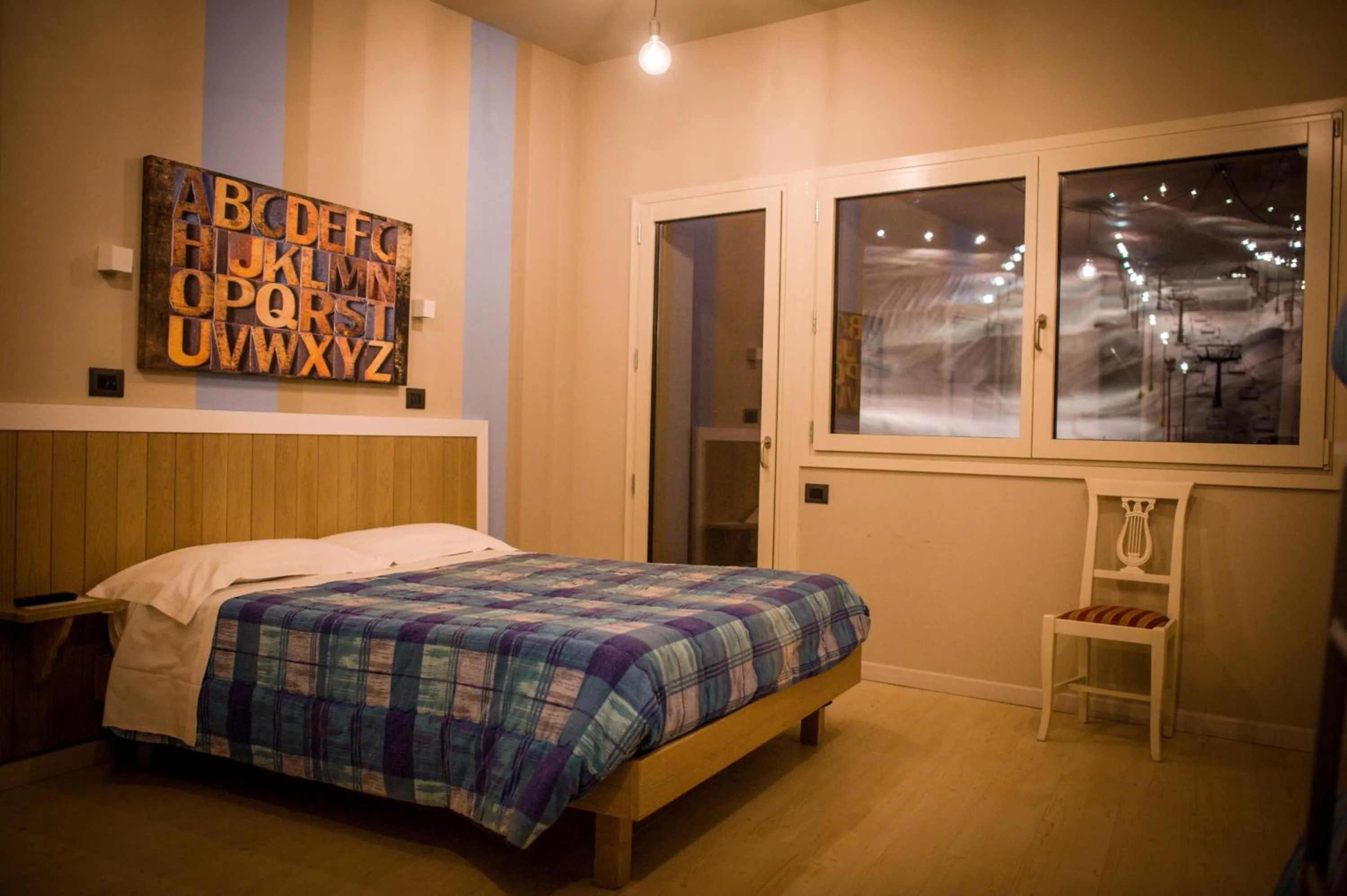 Restaurant/places to eat, Bed in Hotel Laghetto