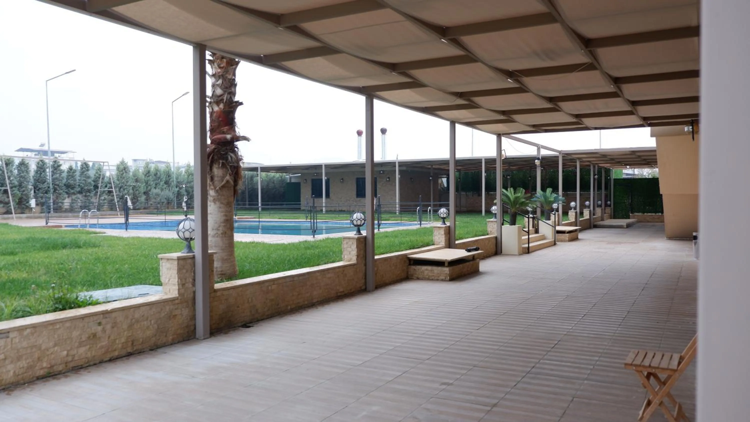 Swimming pool in Hotel La Bella