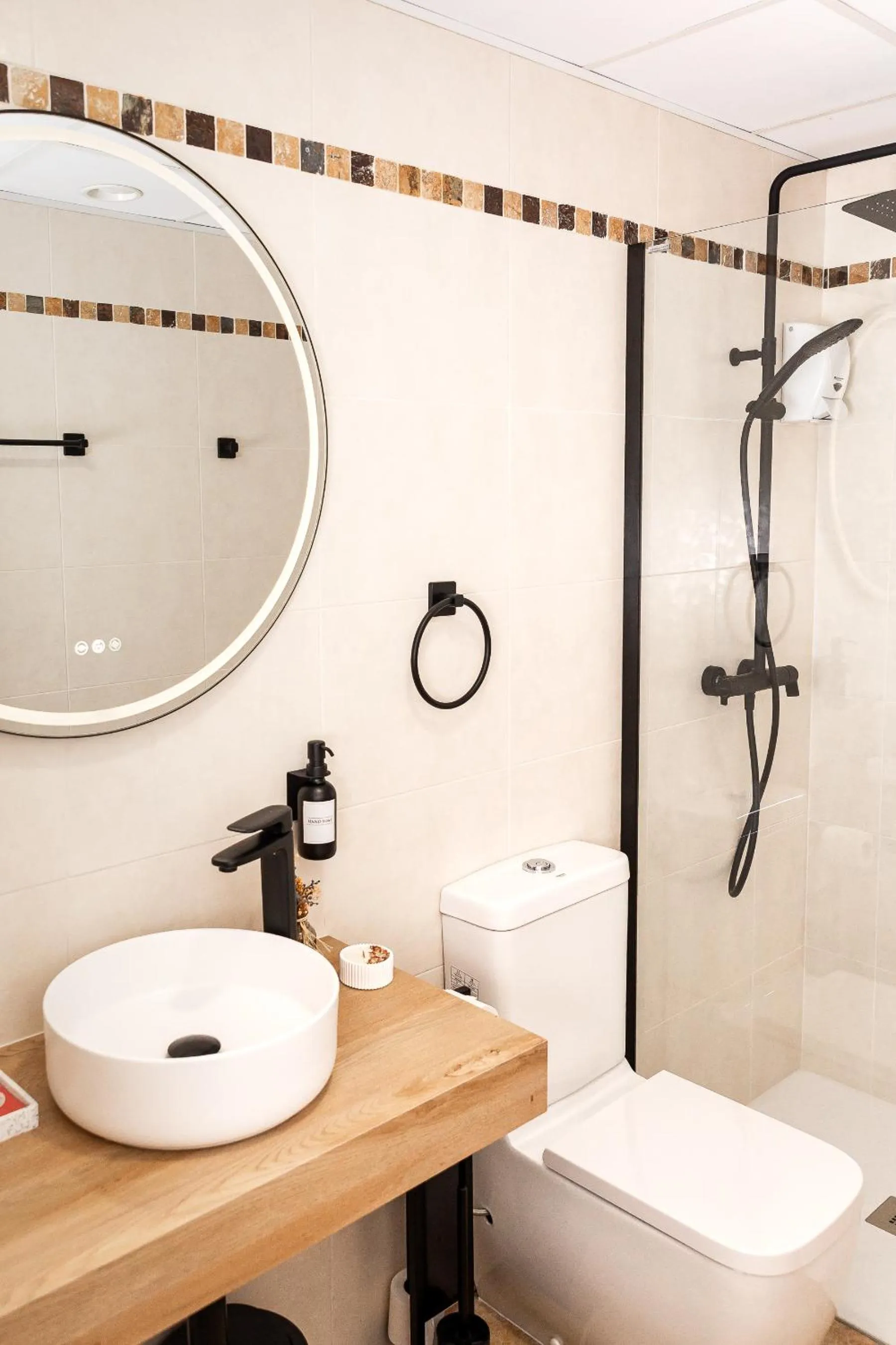 Shower in La Muntanya