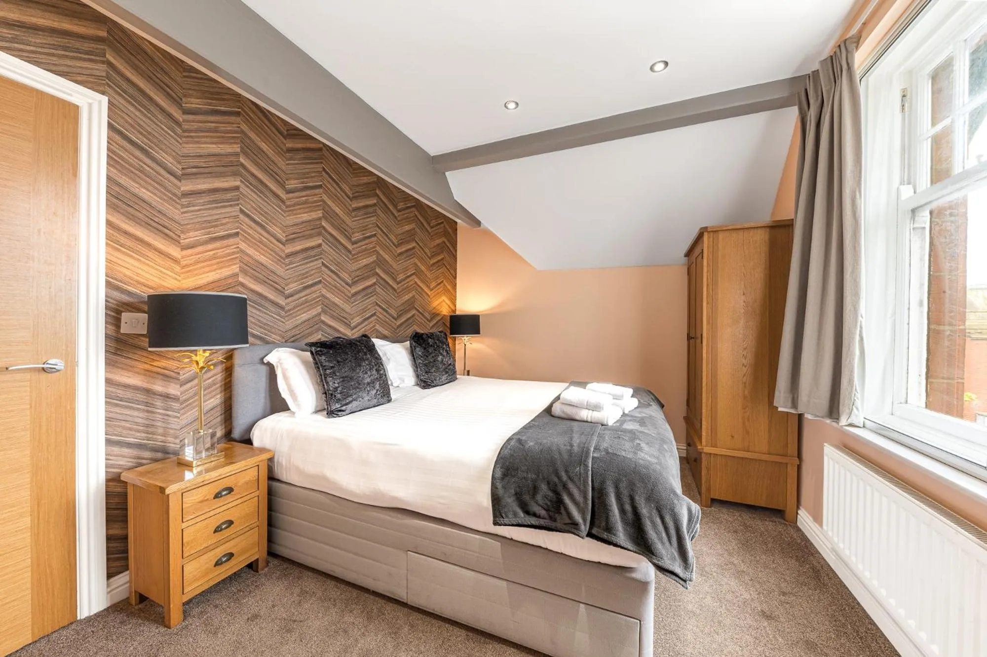 Bedroom, Bed in Abbey Apartments Modern ApartHotel for Tourists & Professionals