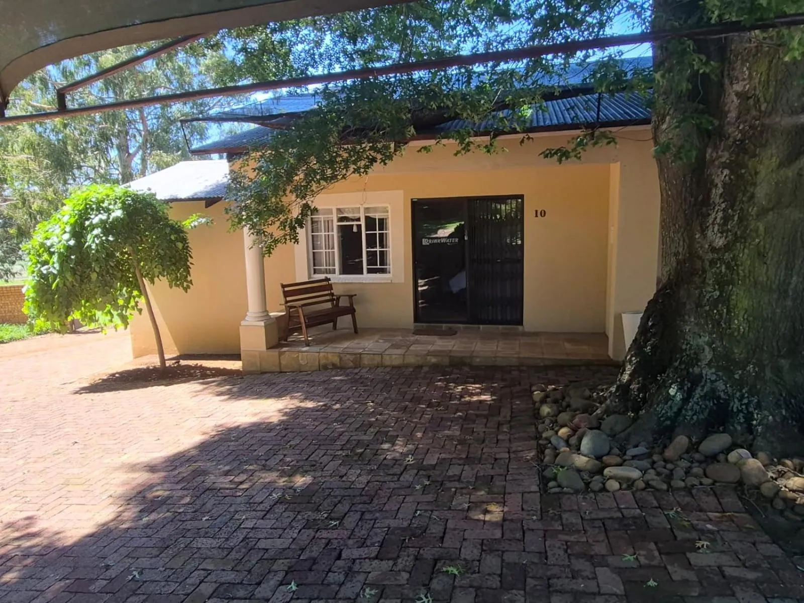 Drinkwater Guest Farm