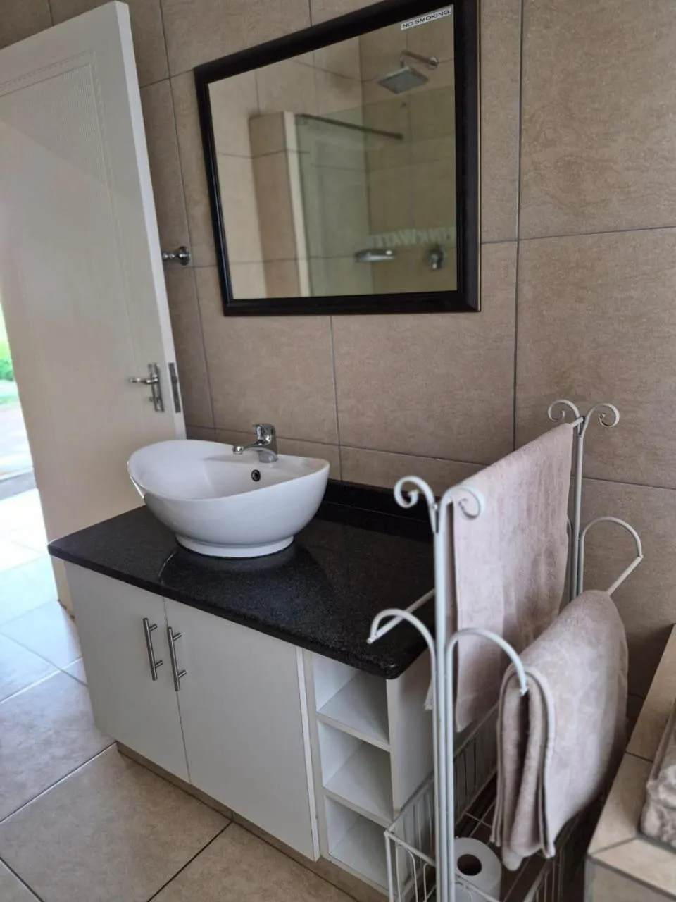 Drinkwater Guest Farm