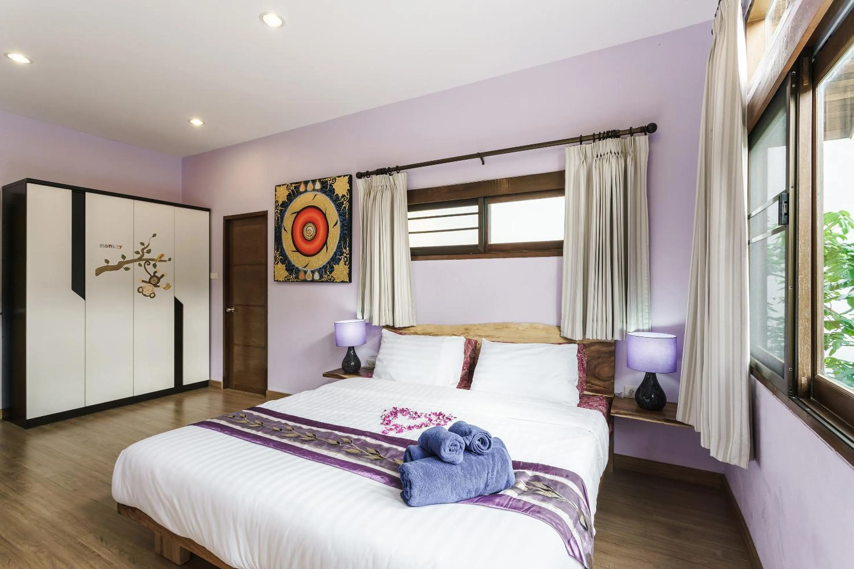 Bed in Chaweng Noi Villa