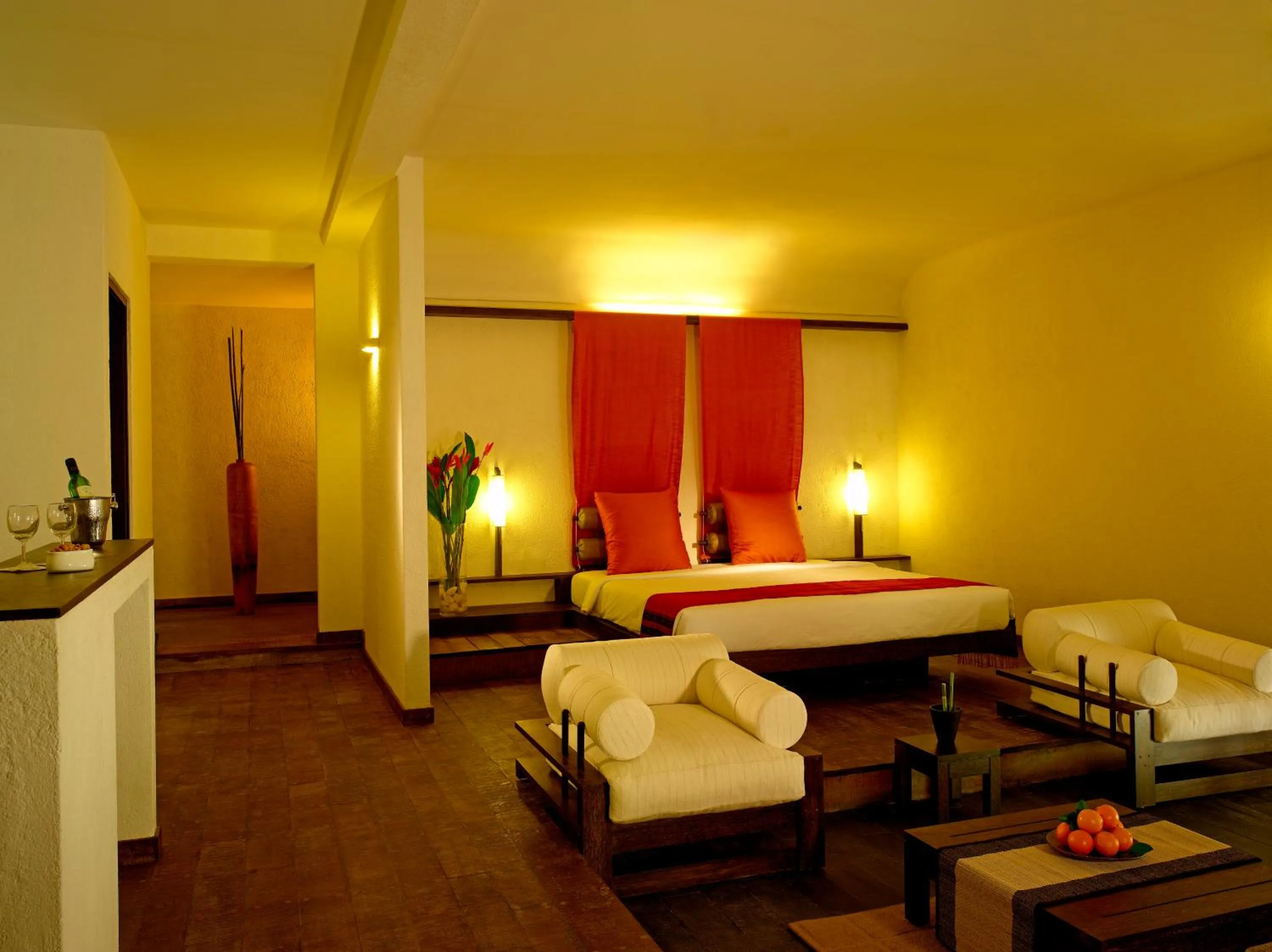 Bedroom, Bed in Rainforest Resort