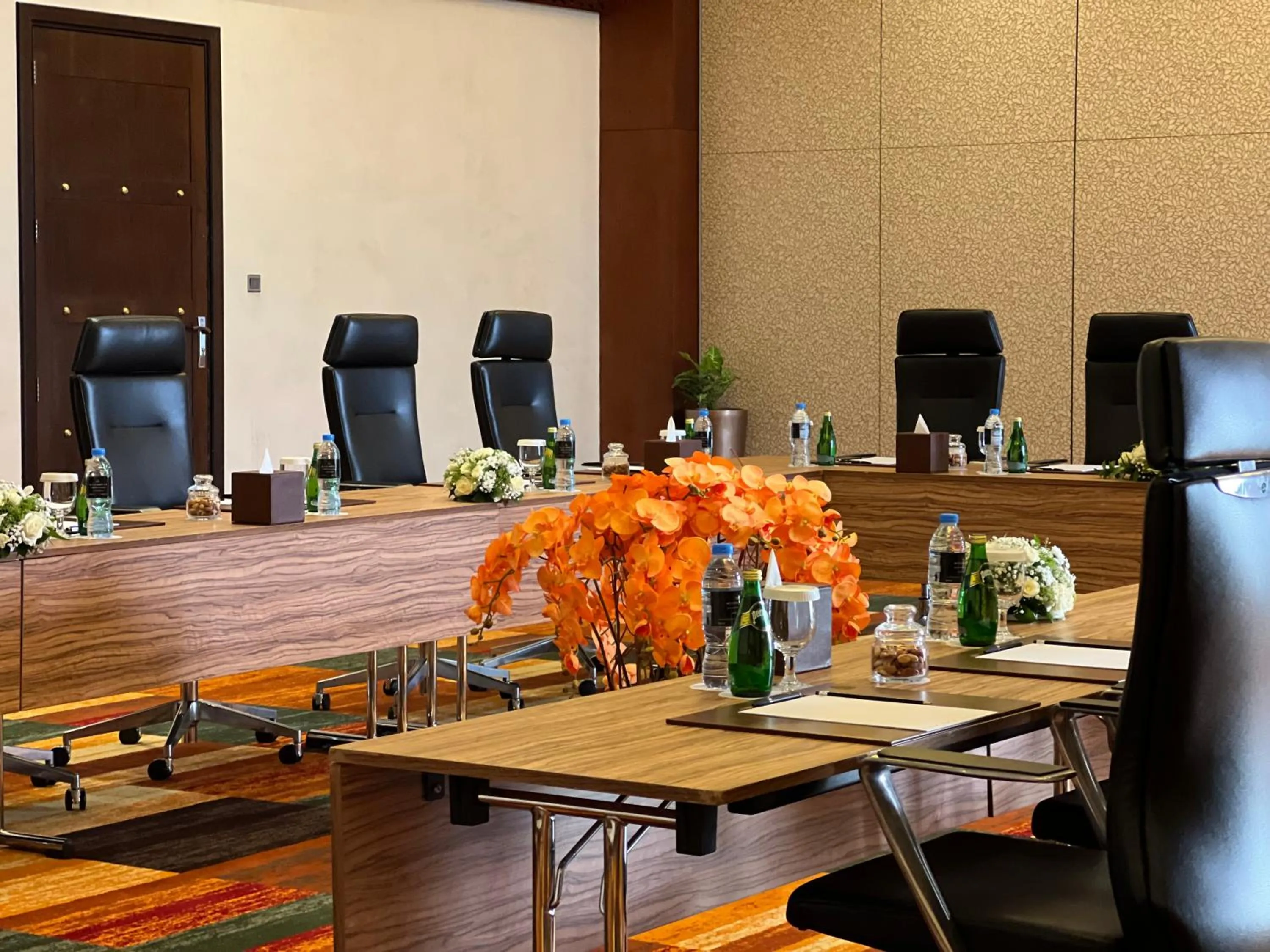 Western Hotel - Madinat Zayed