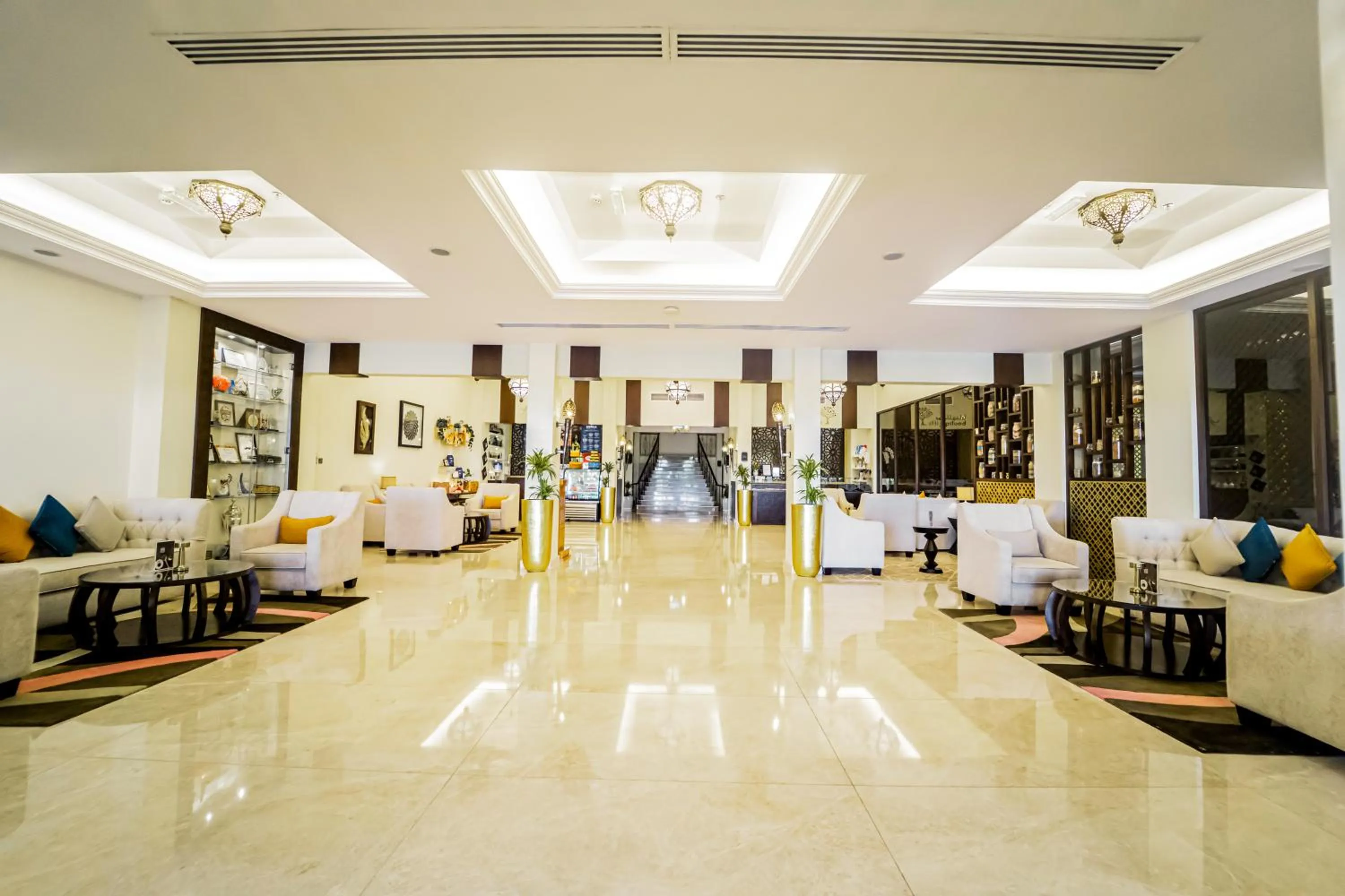 Western Hotel - Madinat Zayed