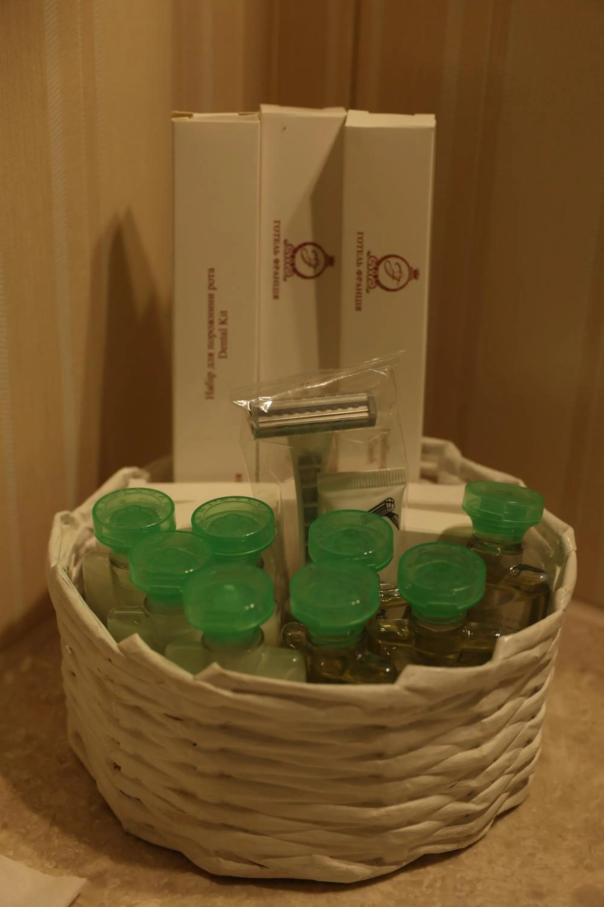 Bathroom in Hotel France