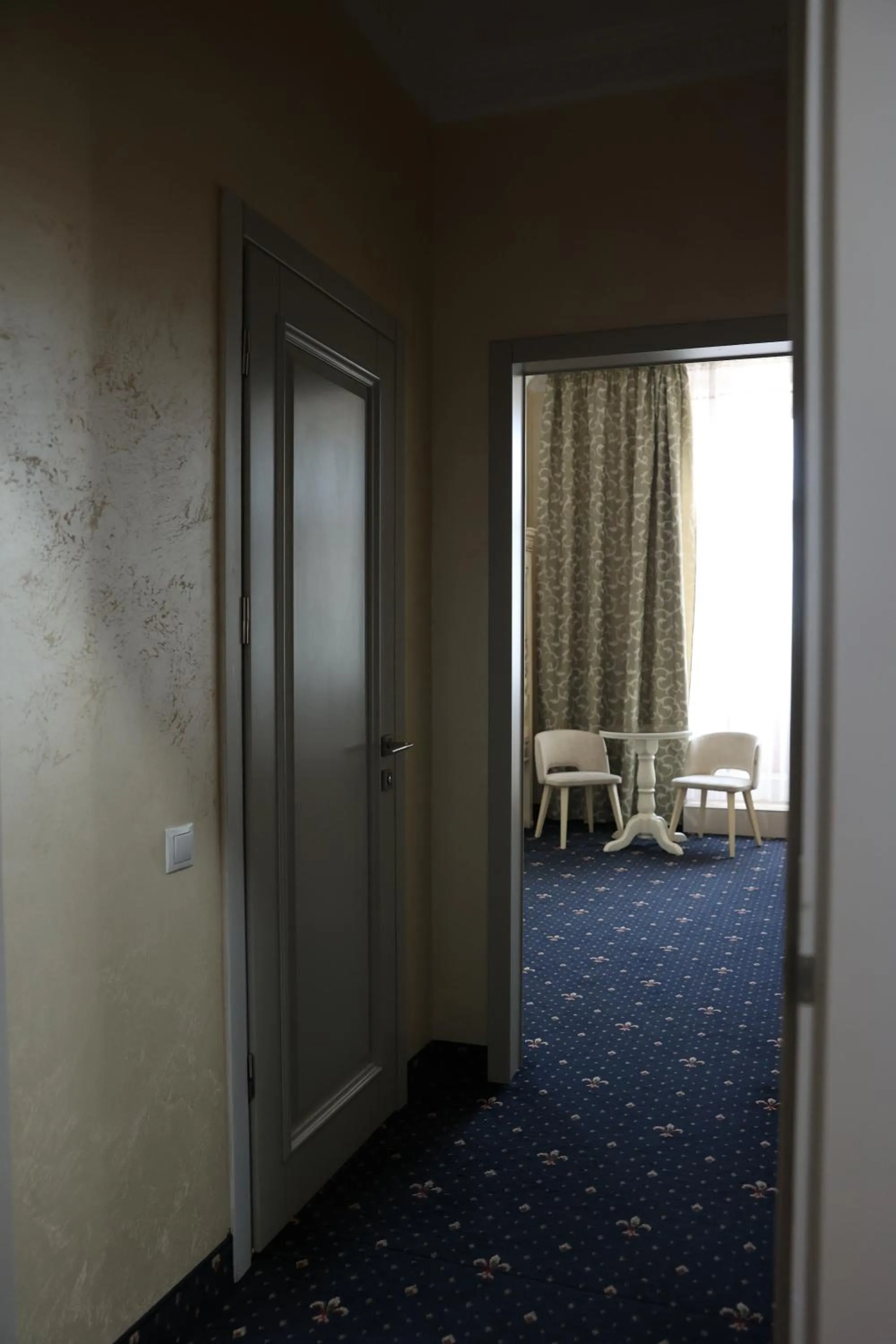 Living room in Hotel France