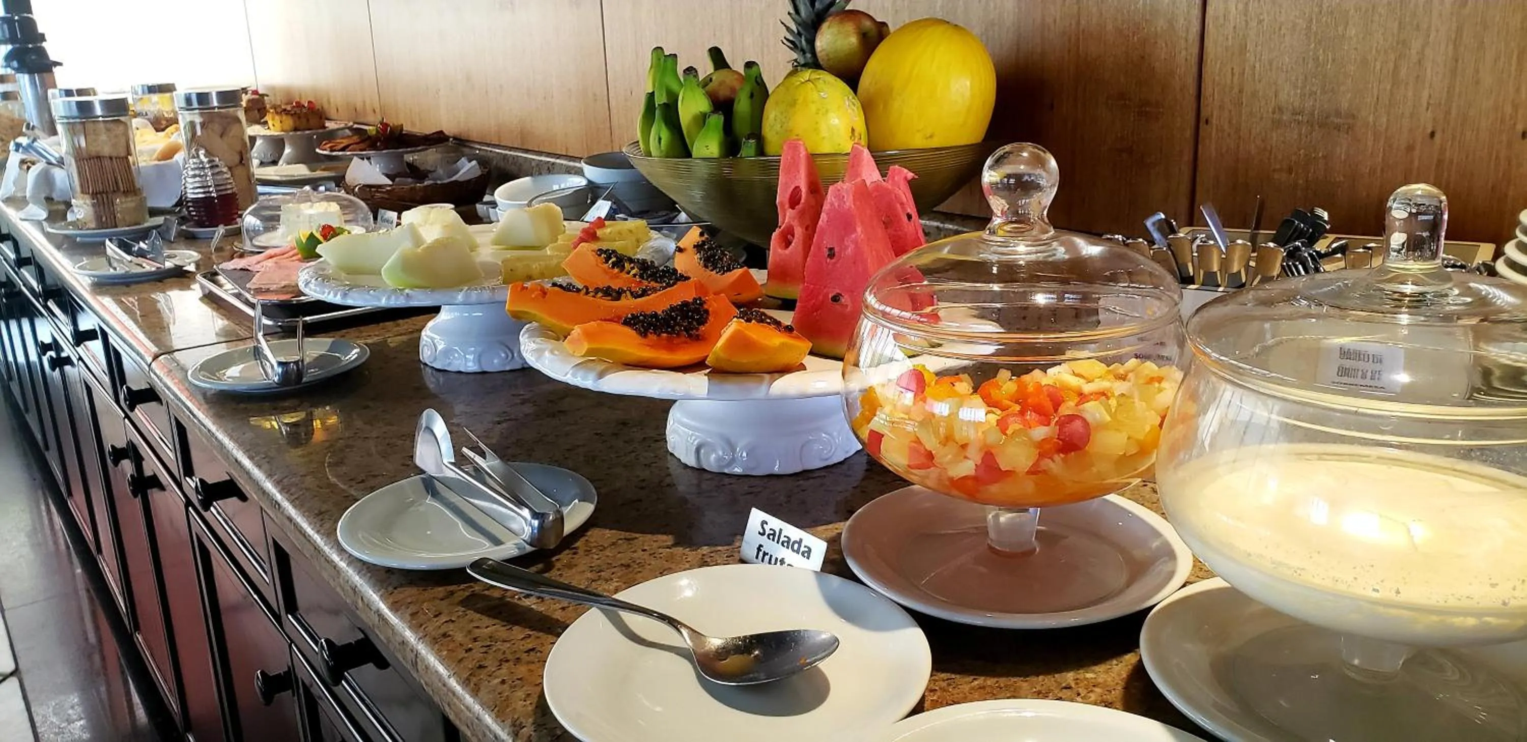 Breakfast in Lord Plaza Hotel