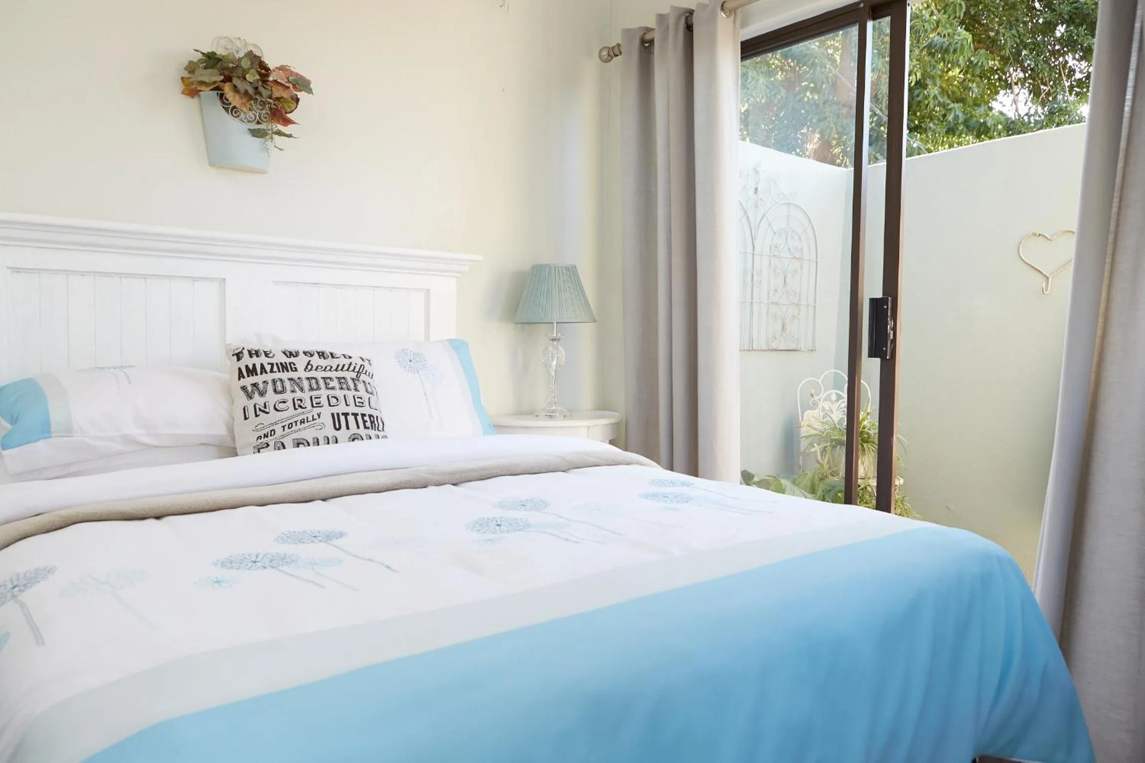 Bedroom in Tamarisk Bed & Breakfast