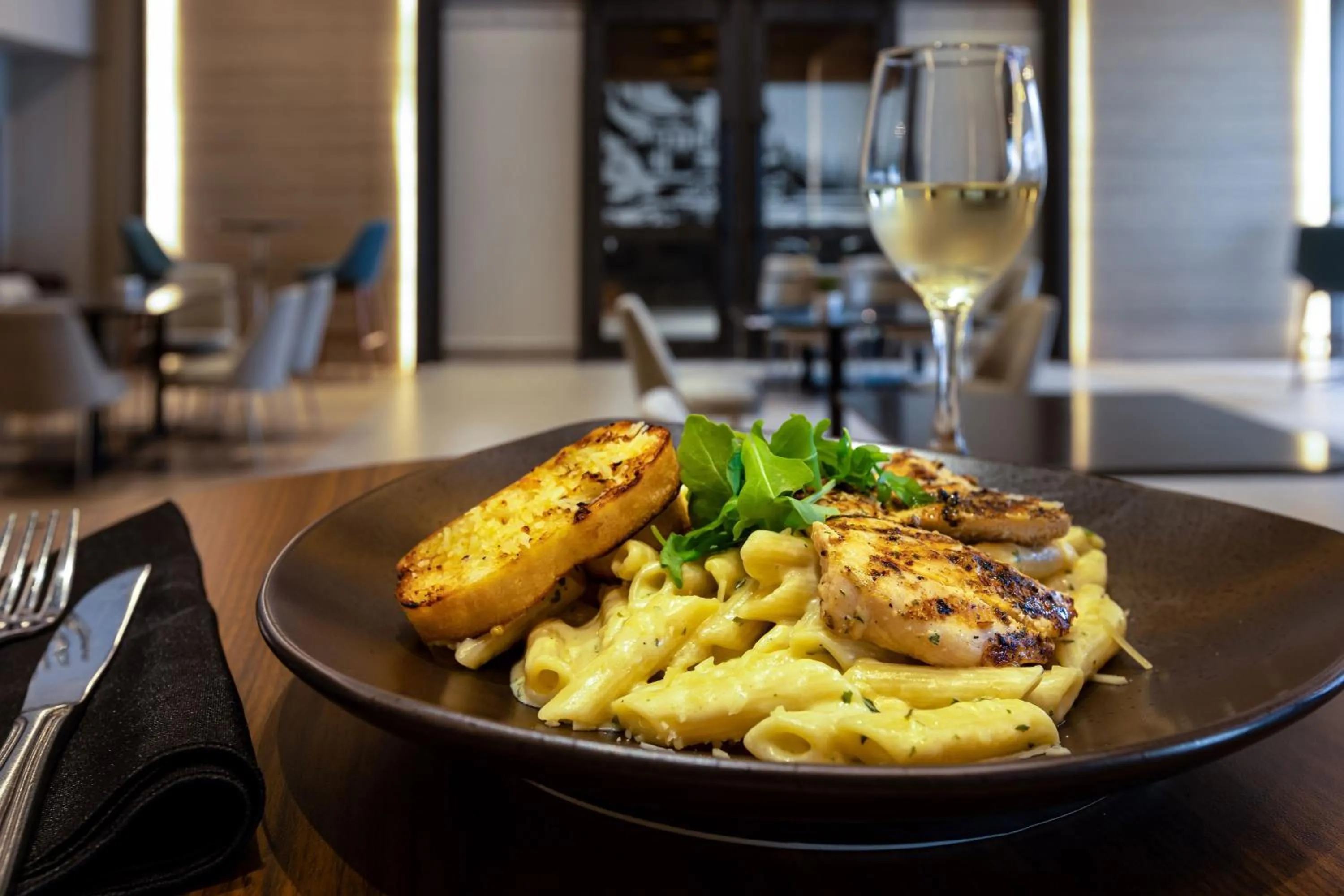 Restaurant/places to eat in Four Points by Sheraton Caguas Real