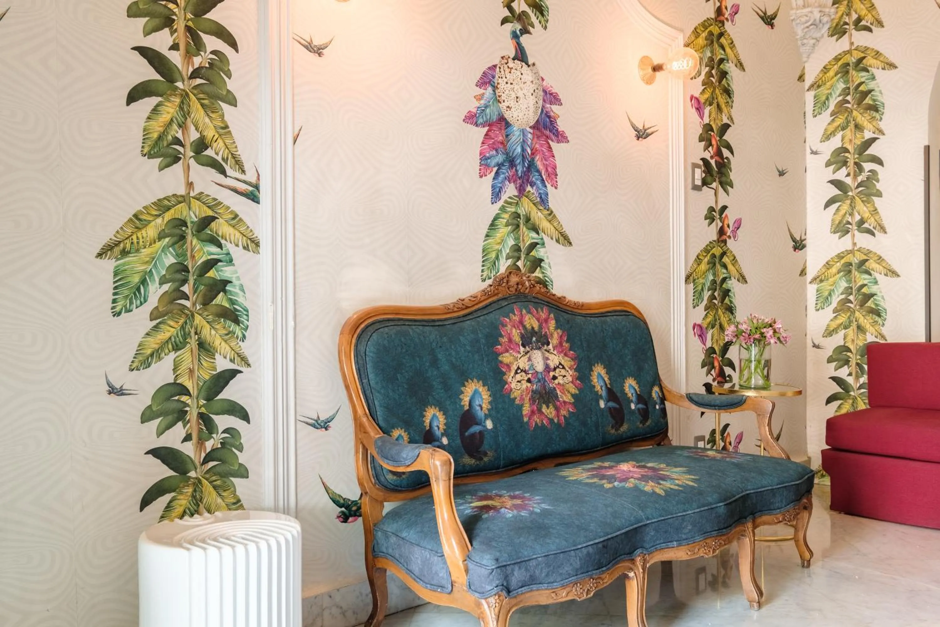 Pug Seal Polanco Allan Poe