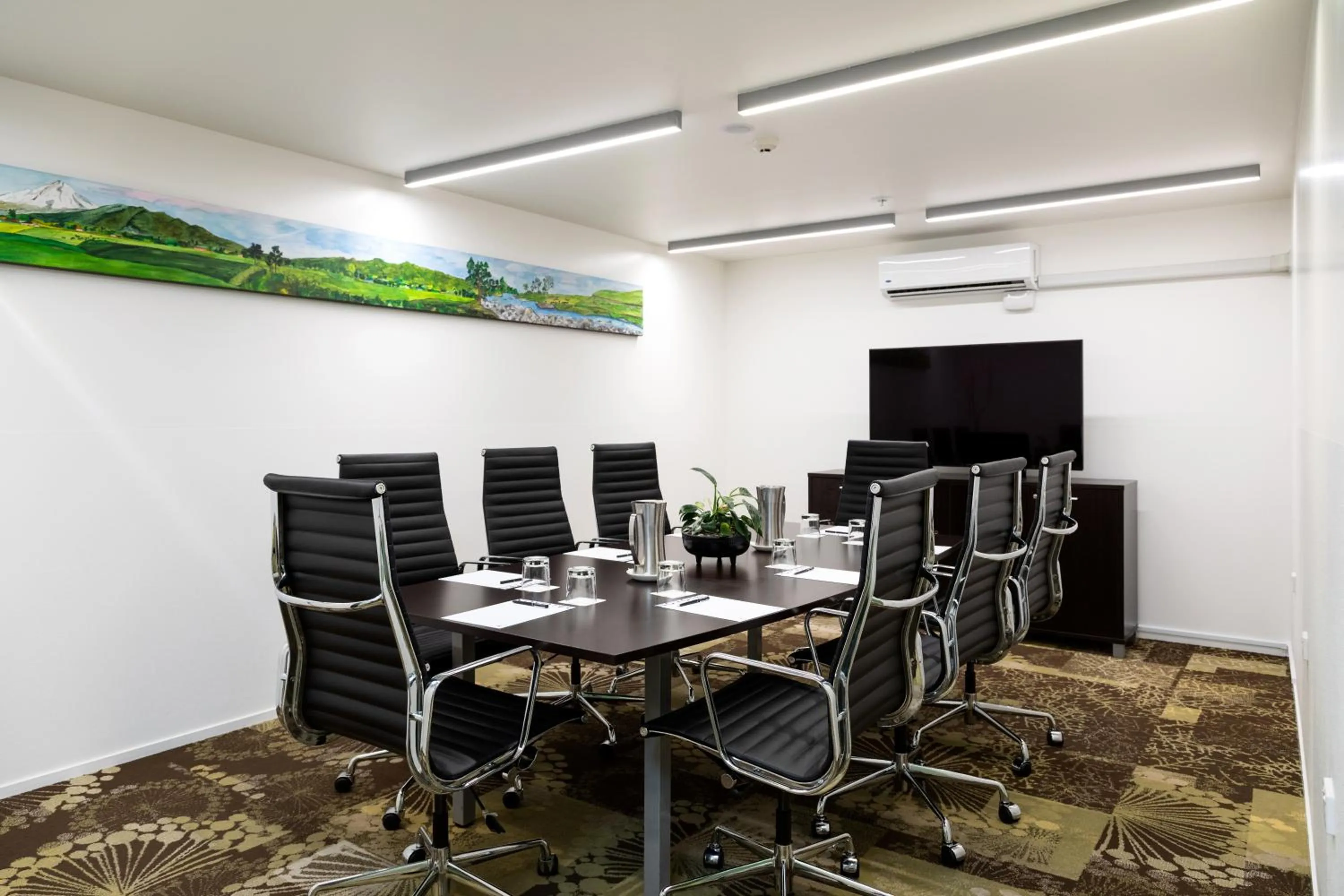 Meeting/conference room in Novotel New Plymouth Taranaki