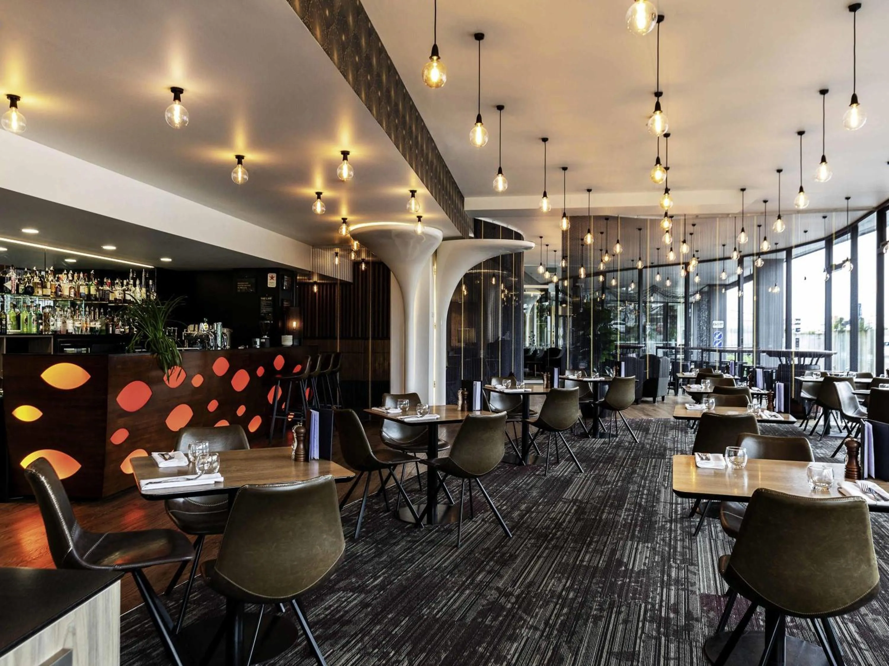 Restaurant/places to eat in Novotel New Plymouth Taranaki