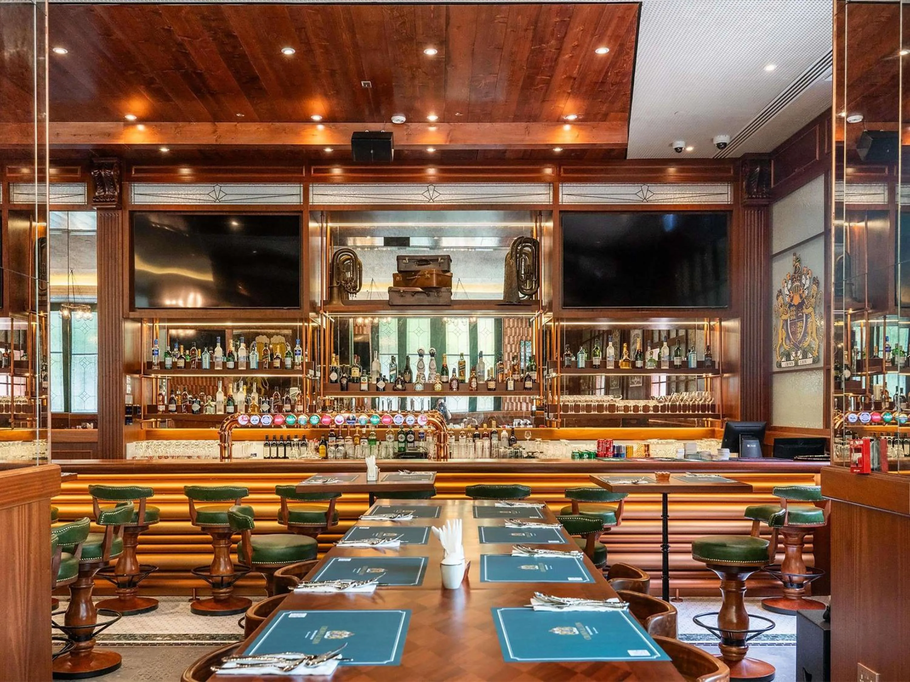 Lounge or bar in ibis Dubai One Central