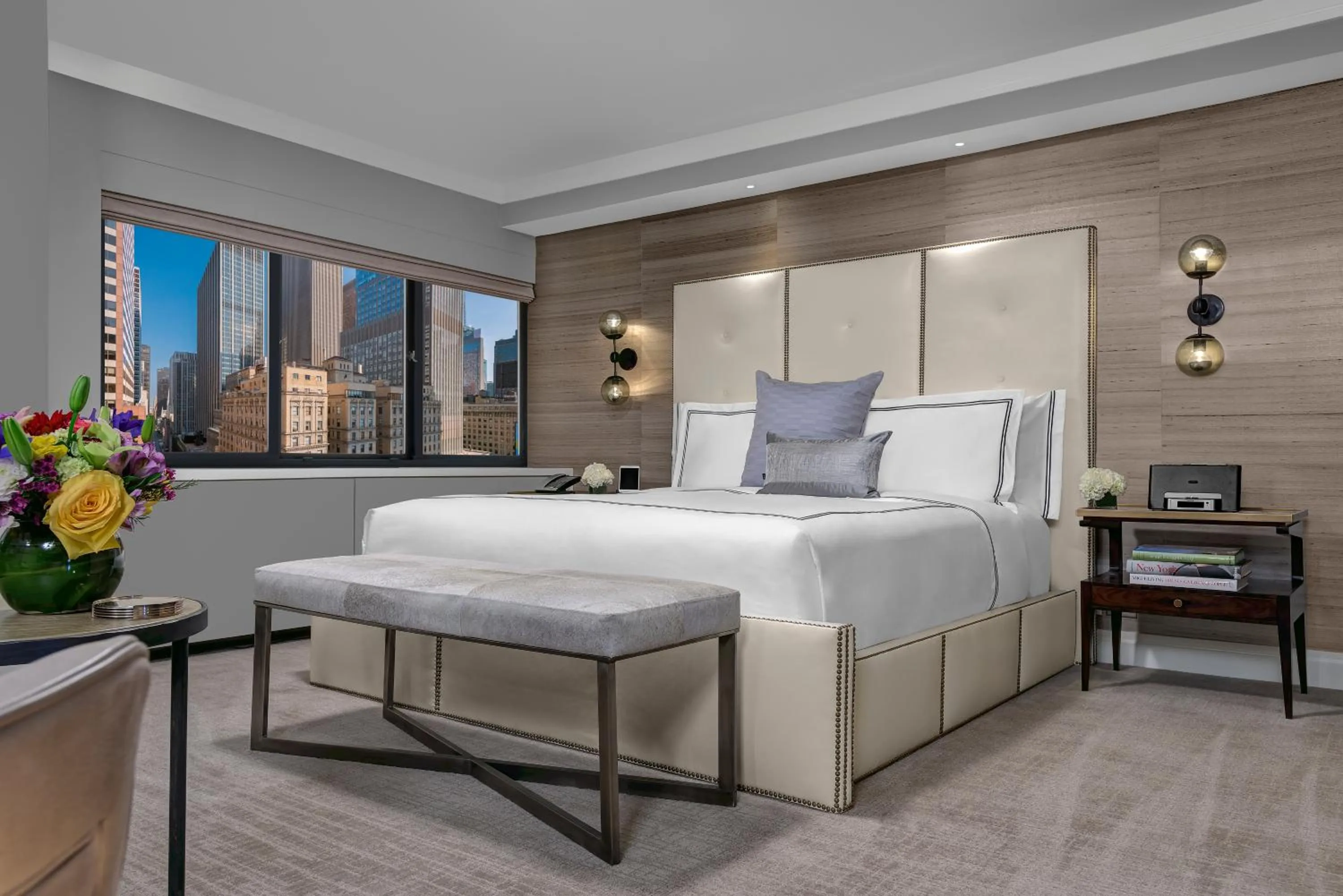 Photo of the whole room in Executive Class at MTS Hotel