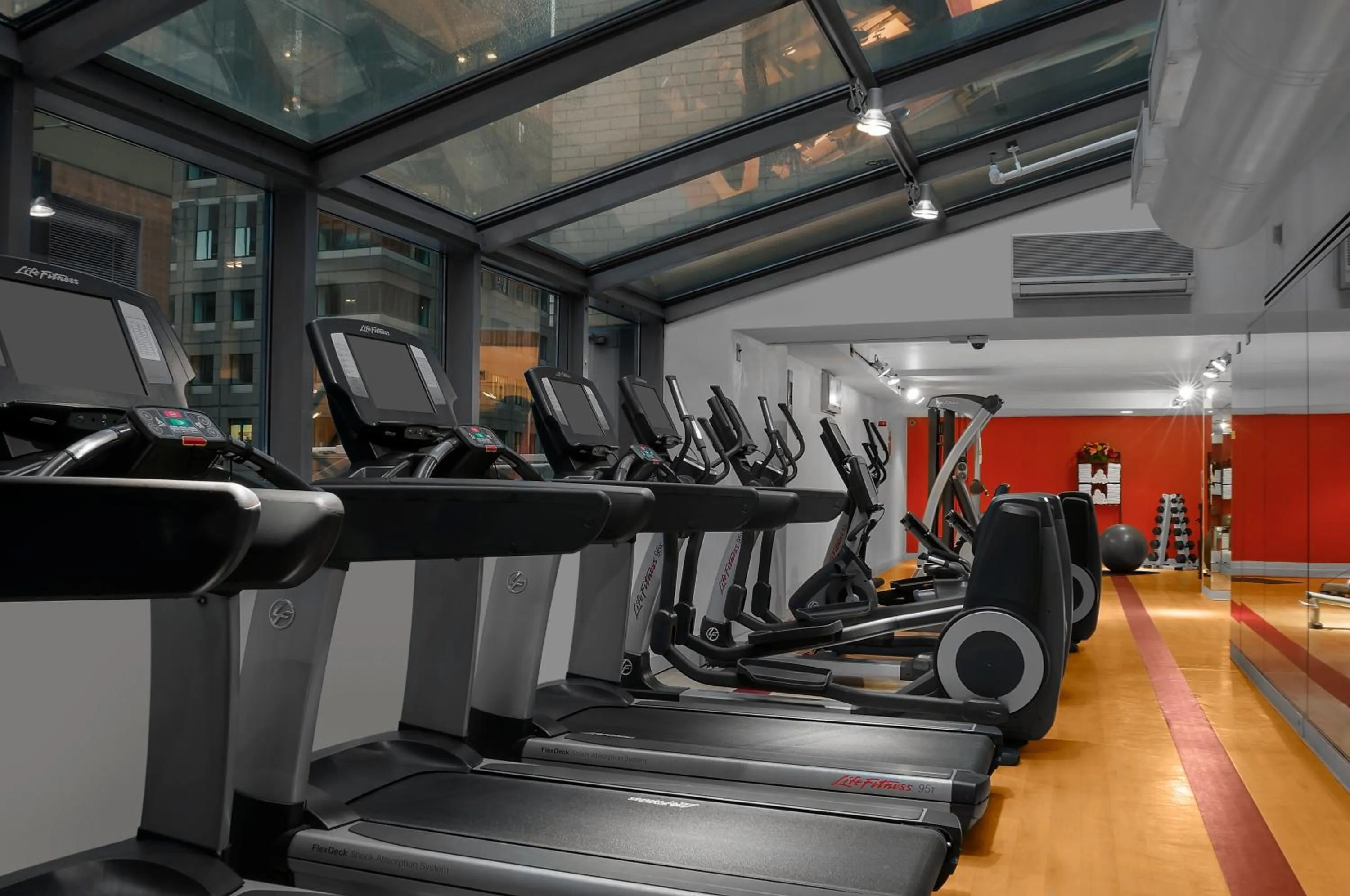 Fitness centre/facilities in Executive Class at MTS Hotel