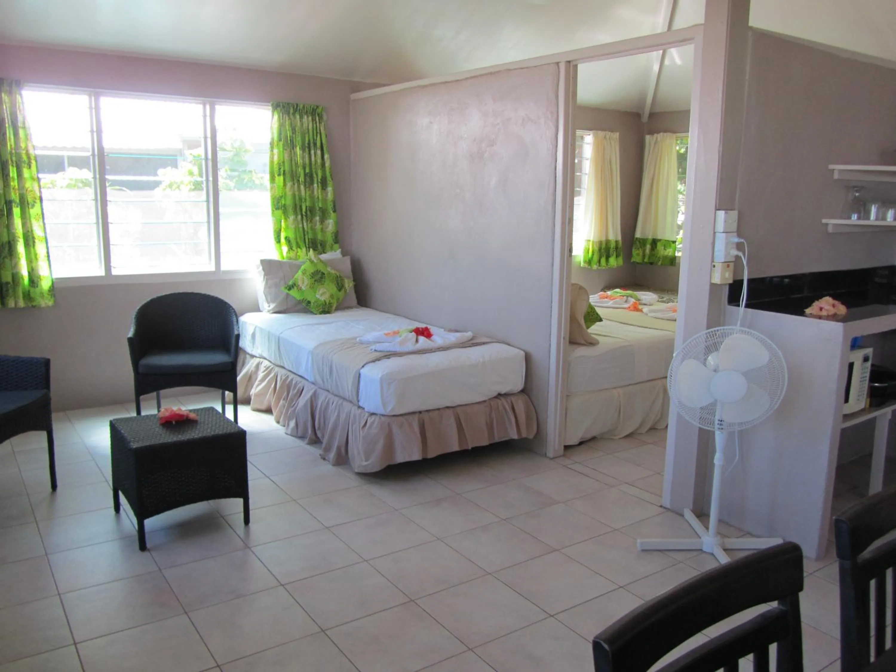 Seating area, Bed in Savaii Lagoon Resort