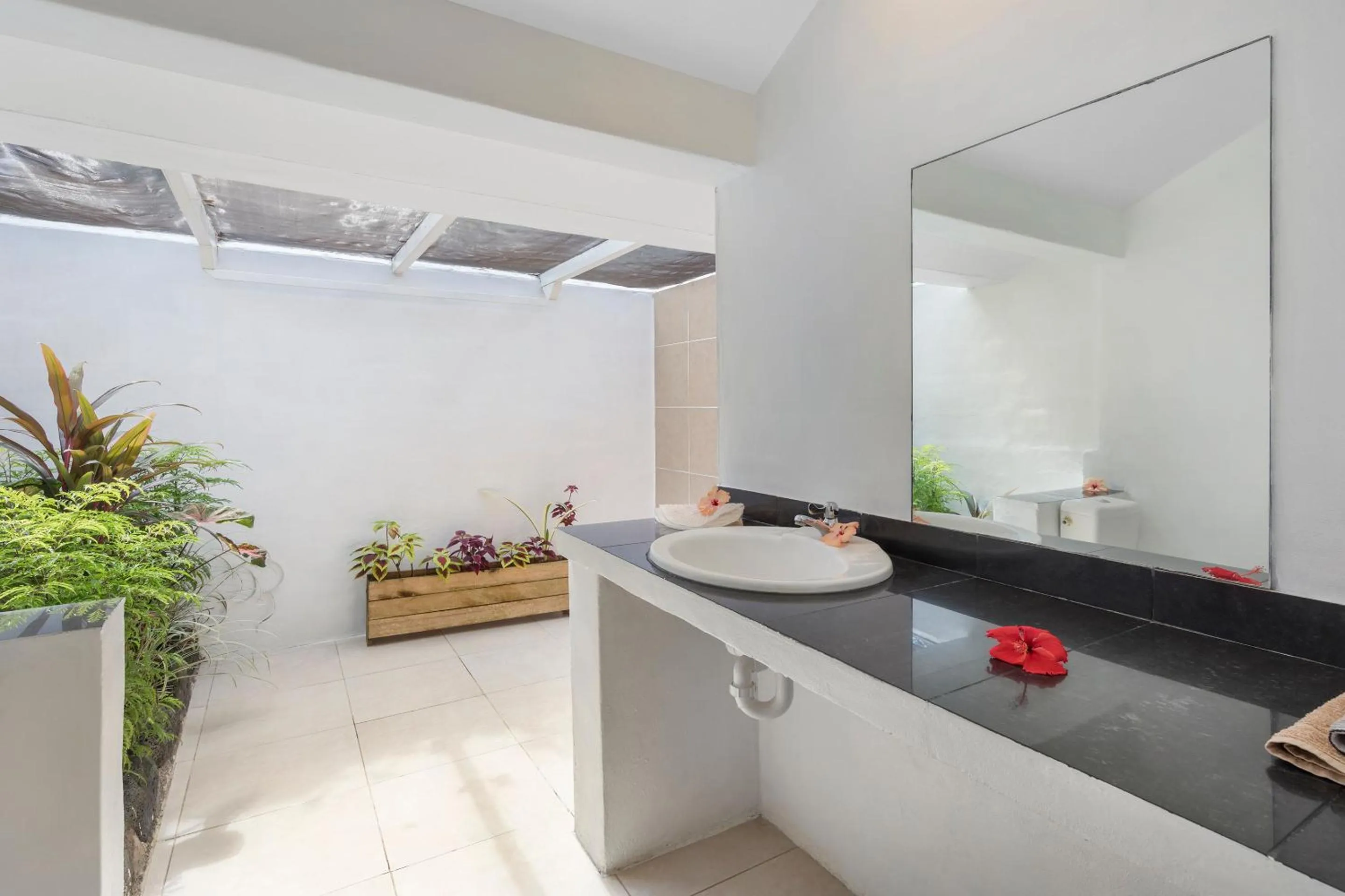 Bathroom in Savaii Lagoon Resort