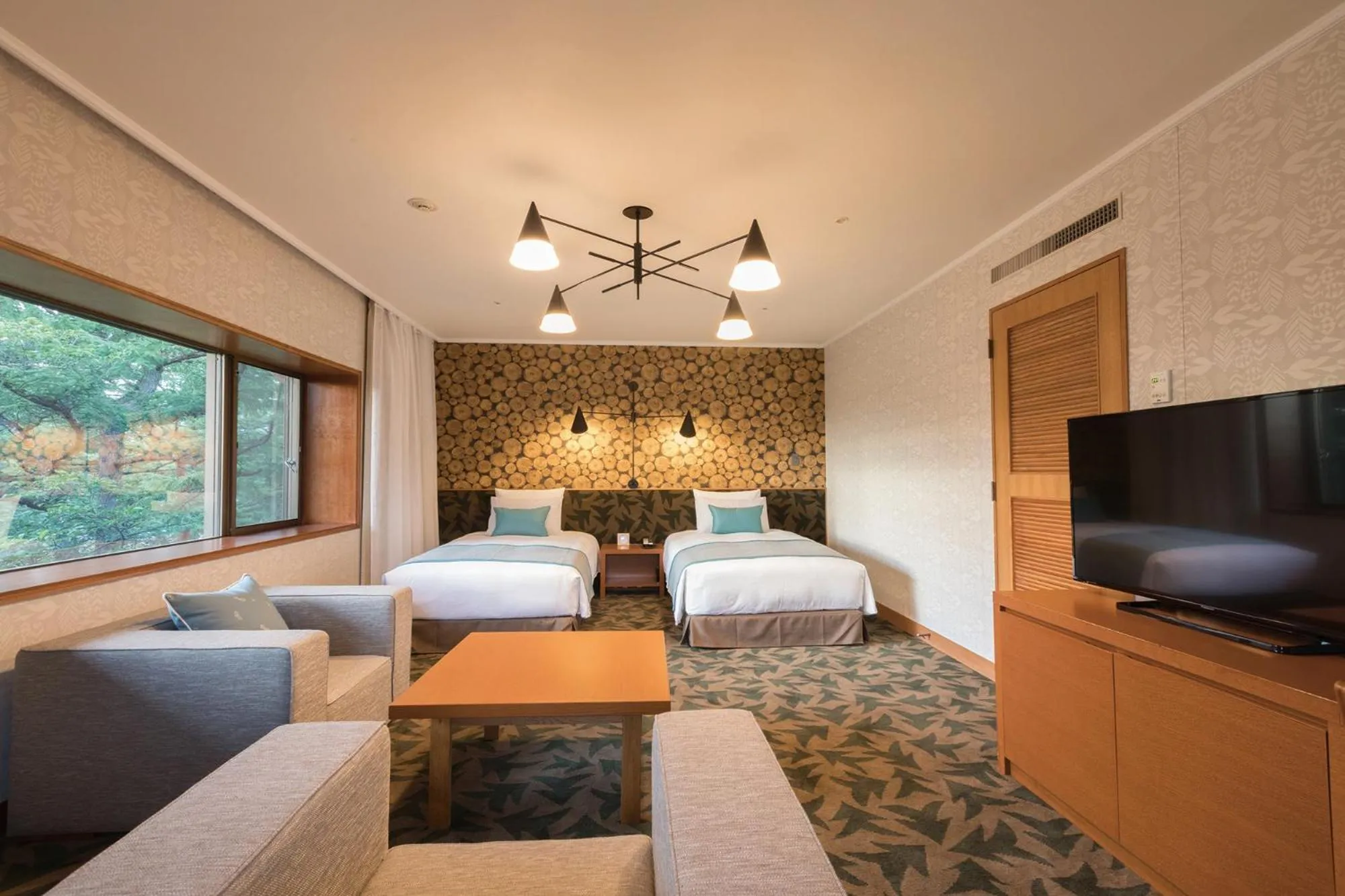 Bed in Karuizawa Prince Hotel East