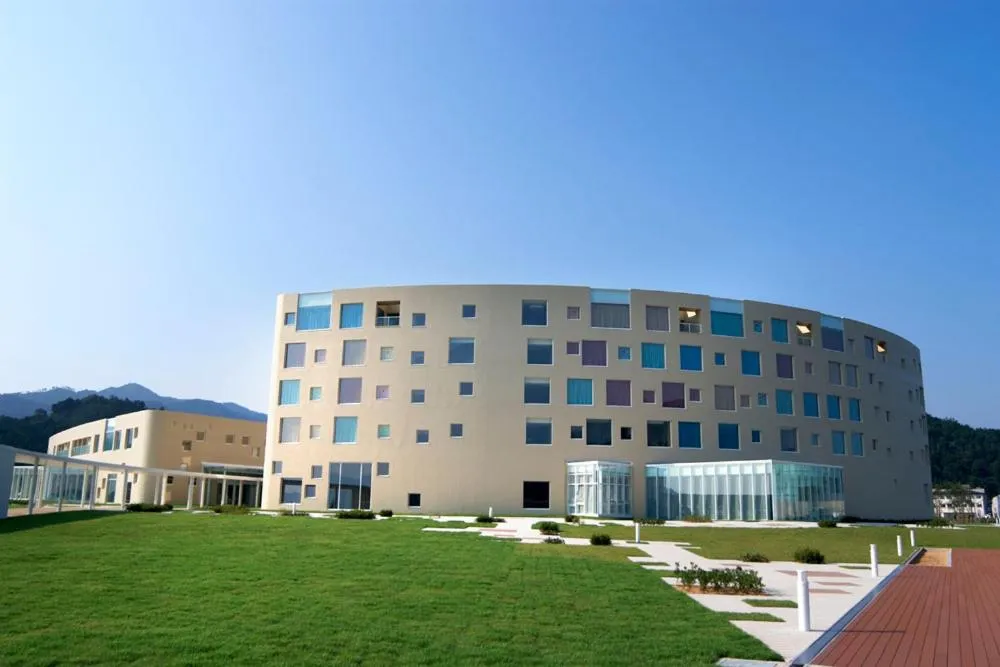 Property building in Uminpia