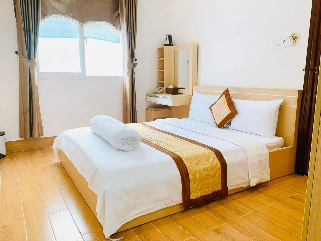 Bed in Phuc Hung Hotel