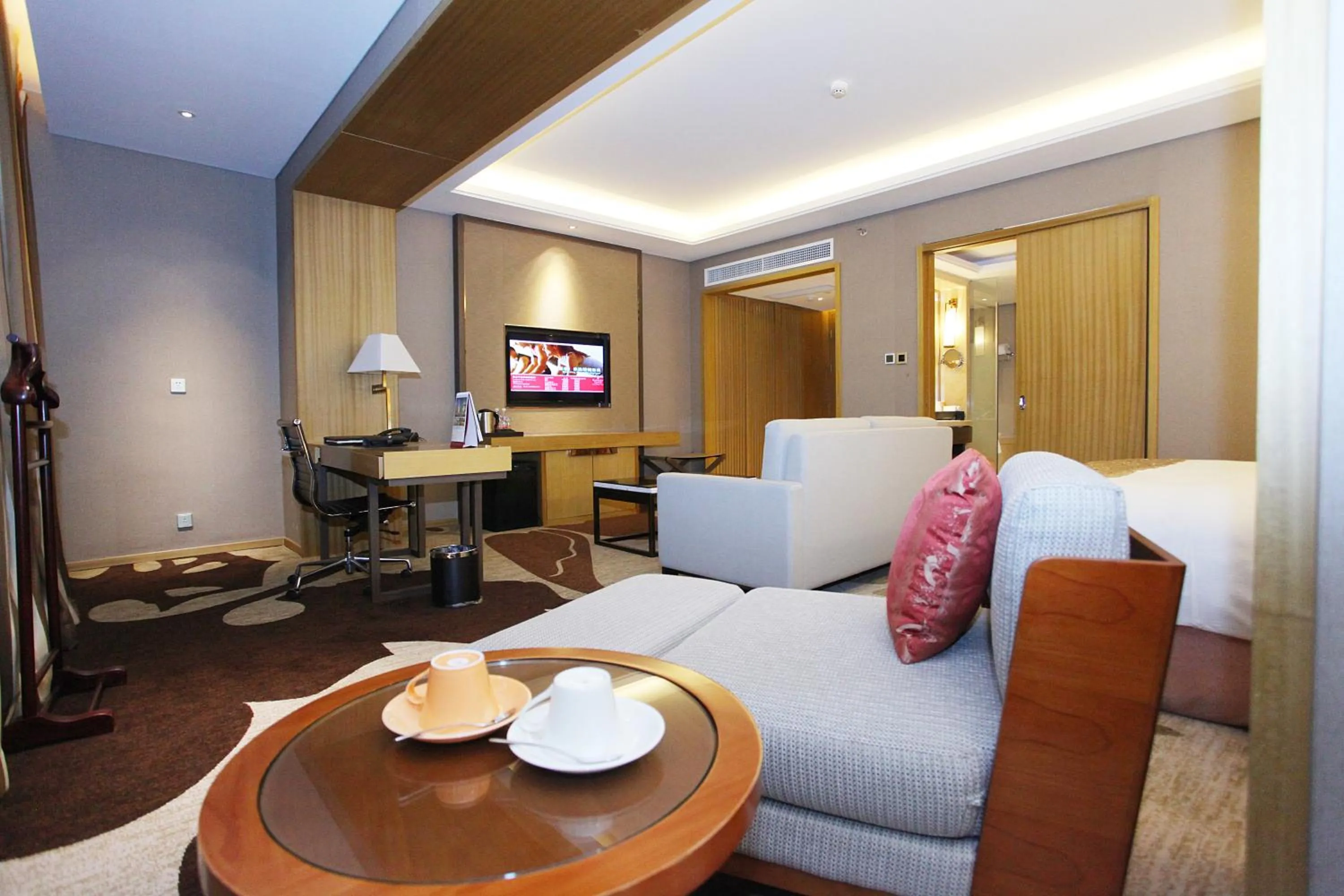 Seating area in Ramada Plaza By Wyndham Fuzhou South
