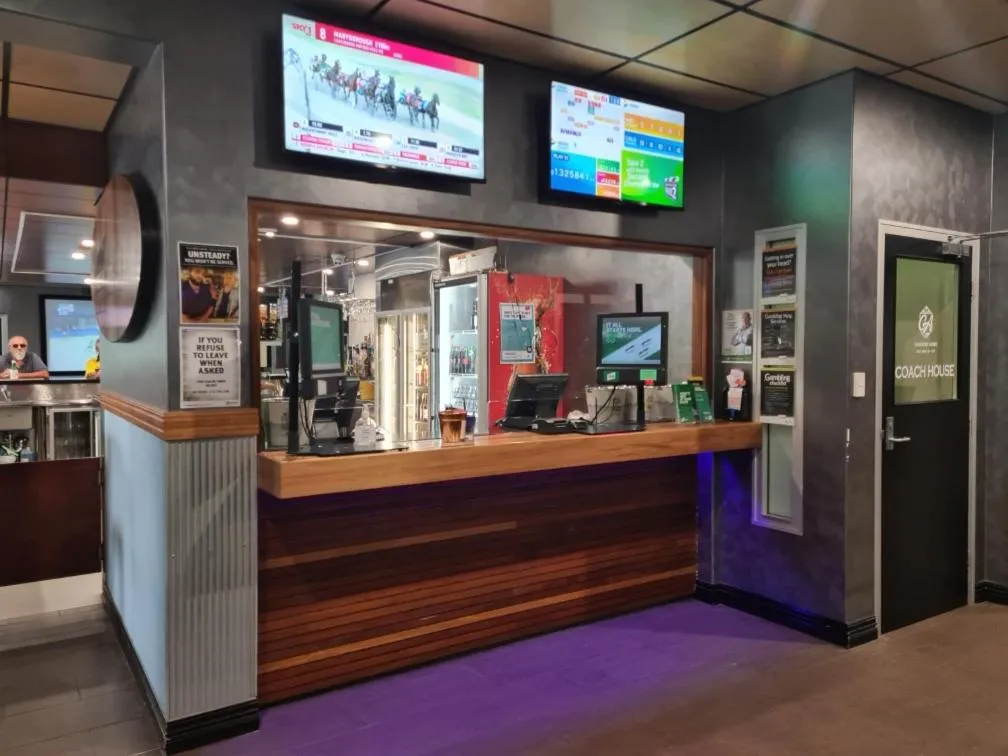 Carriers Arms Hotel Motel