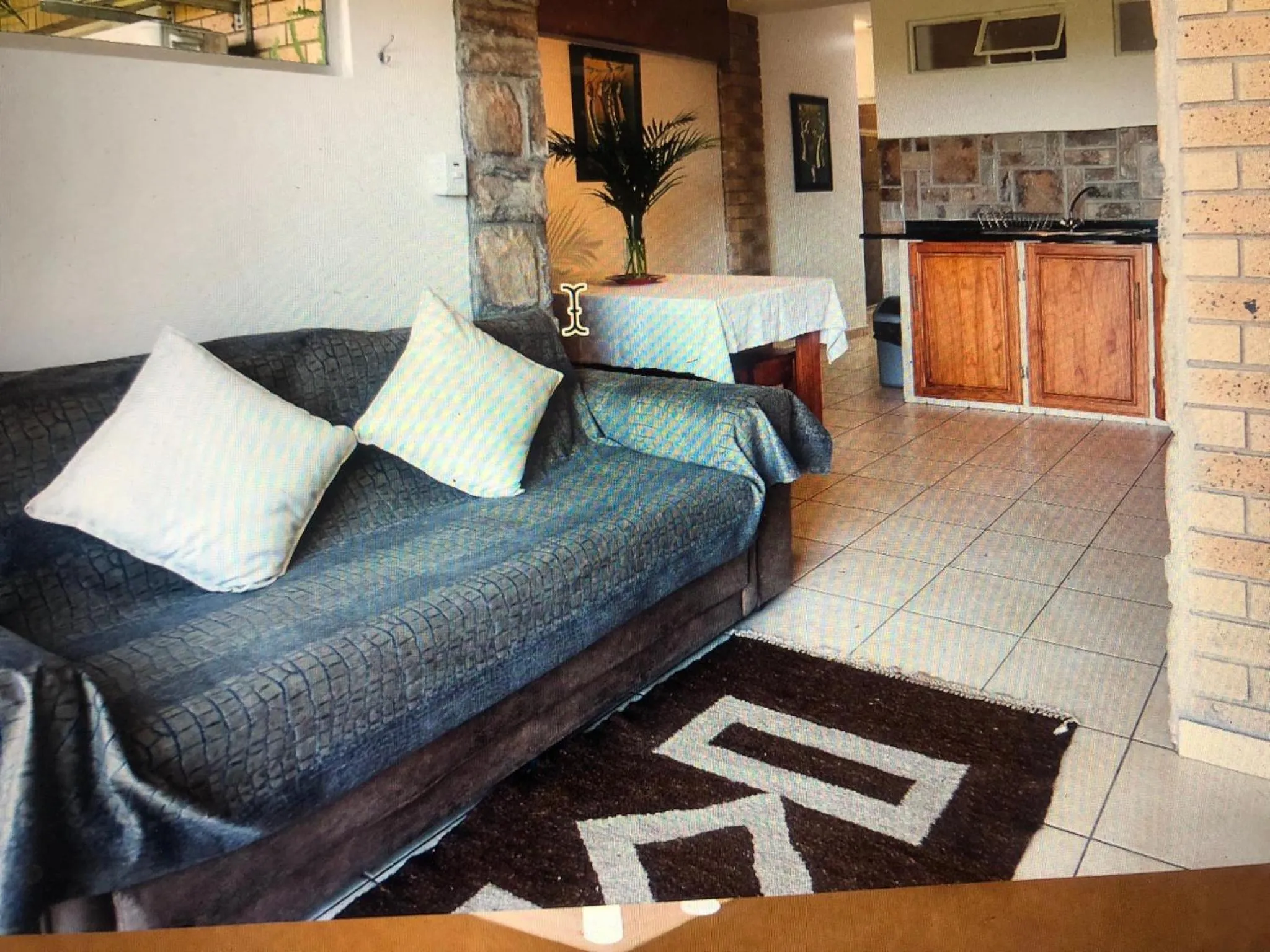 Kitchen or kitchenette in Ingwenya Lodge