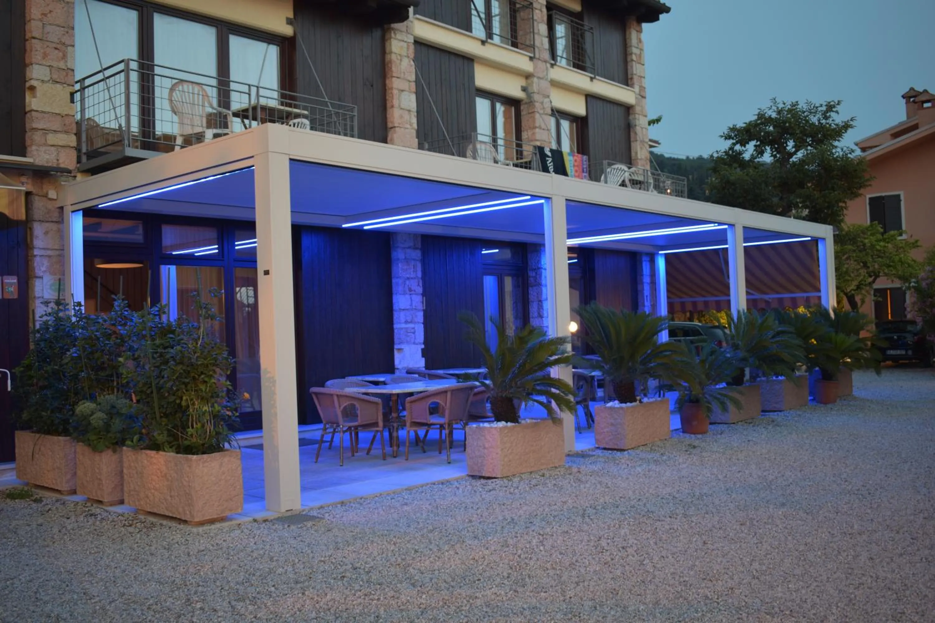 Facade/entrance in Garni Onda