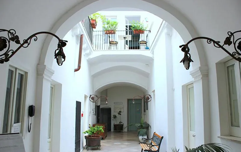 Patio in Palazzo Senape De Pace