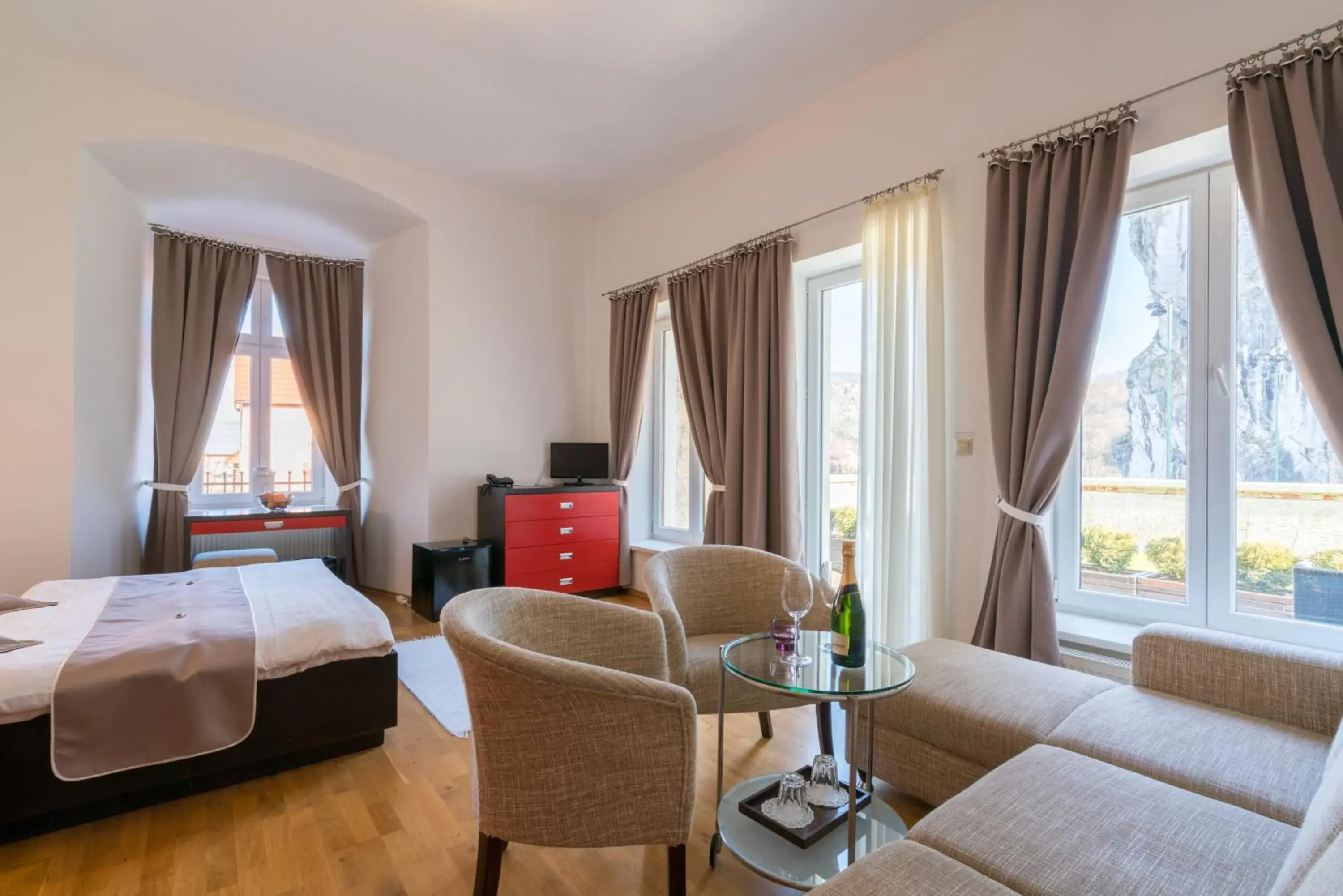 Suite with Terrace in Kúria Beckov - Penzión Suite with Terrace in Kúria Beckov - Penzión