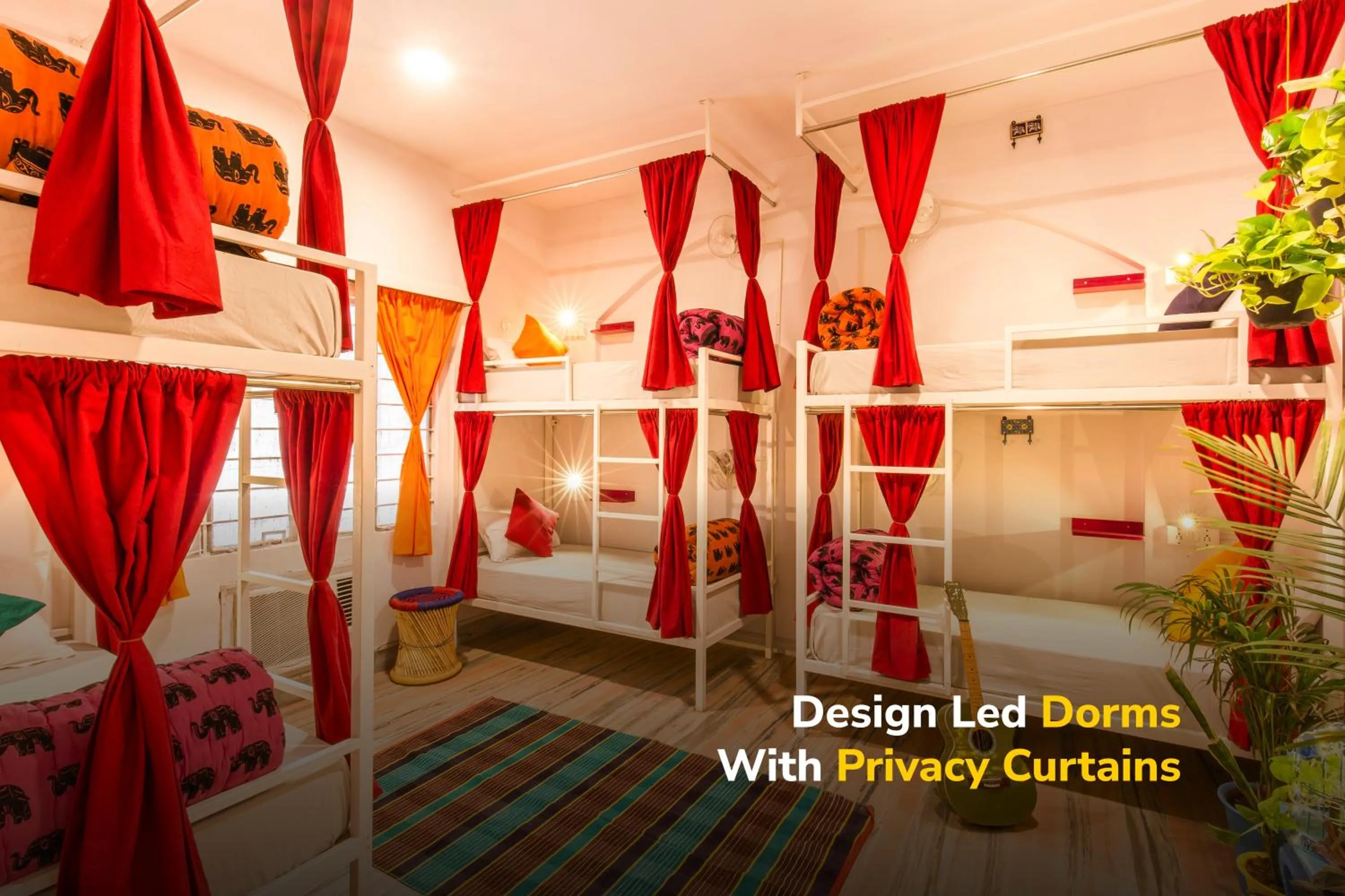 Bed in goSTOPS Lite Jaipur