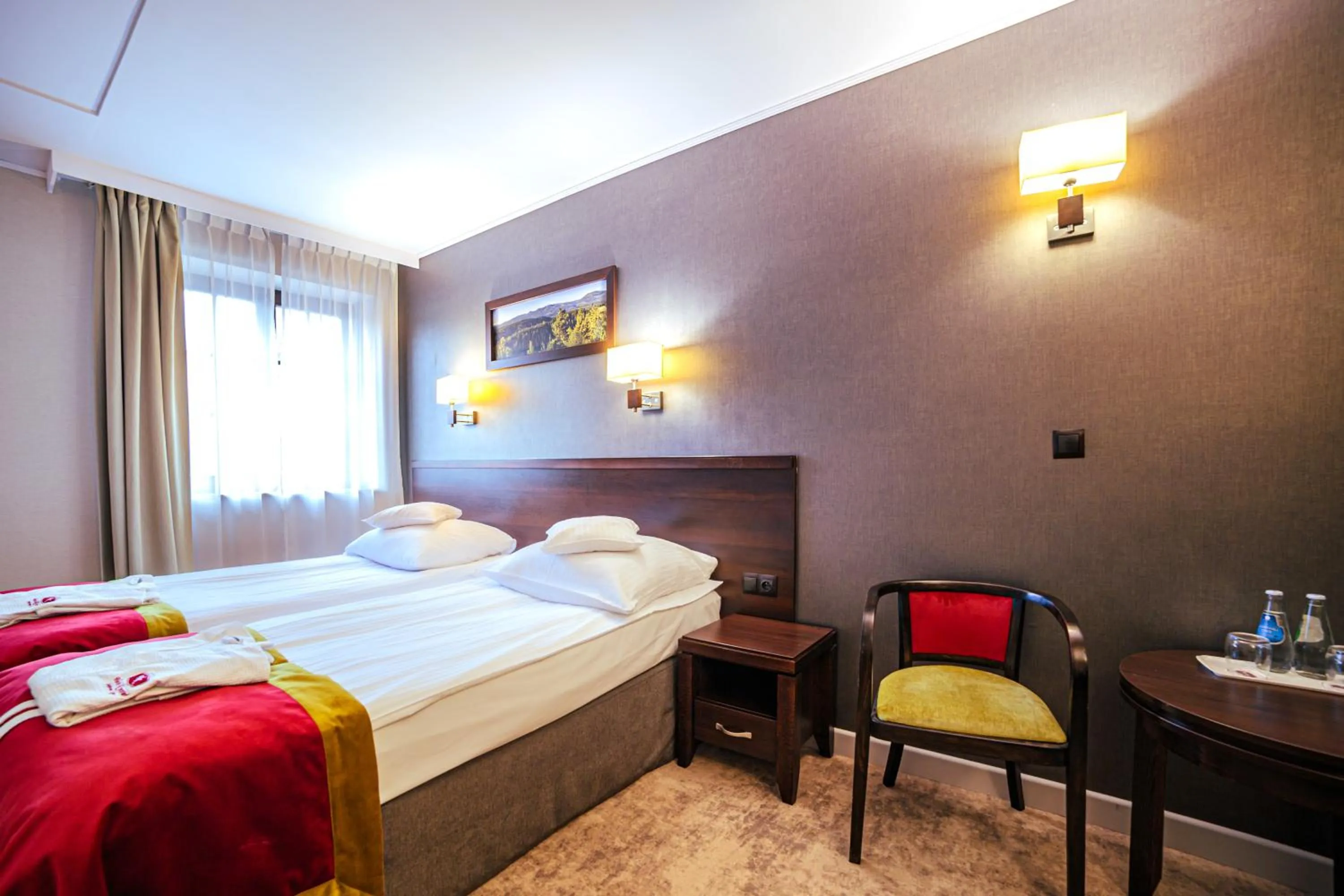 Bed in Hotel Kryształ Conference & Spa