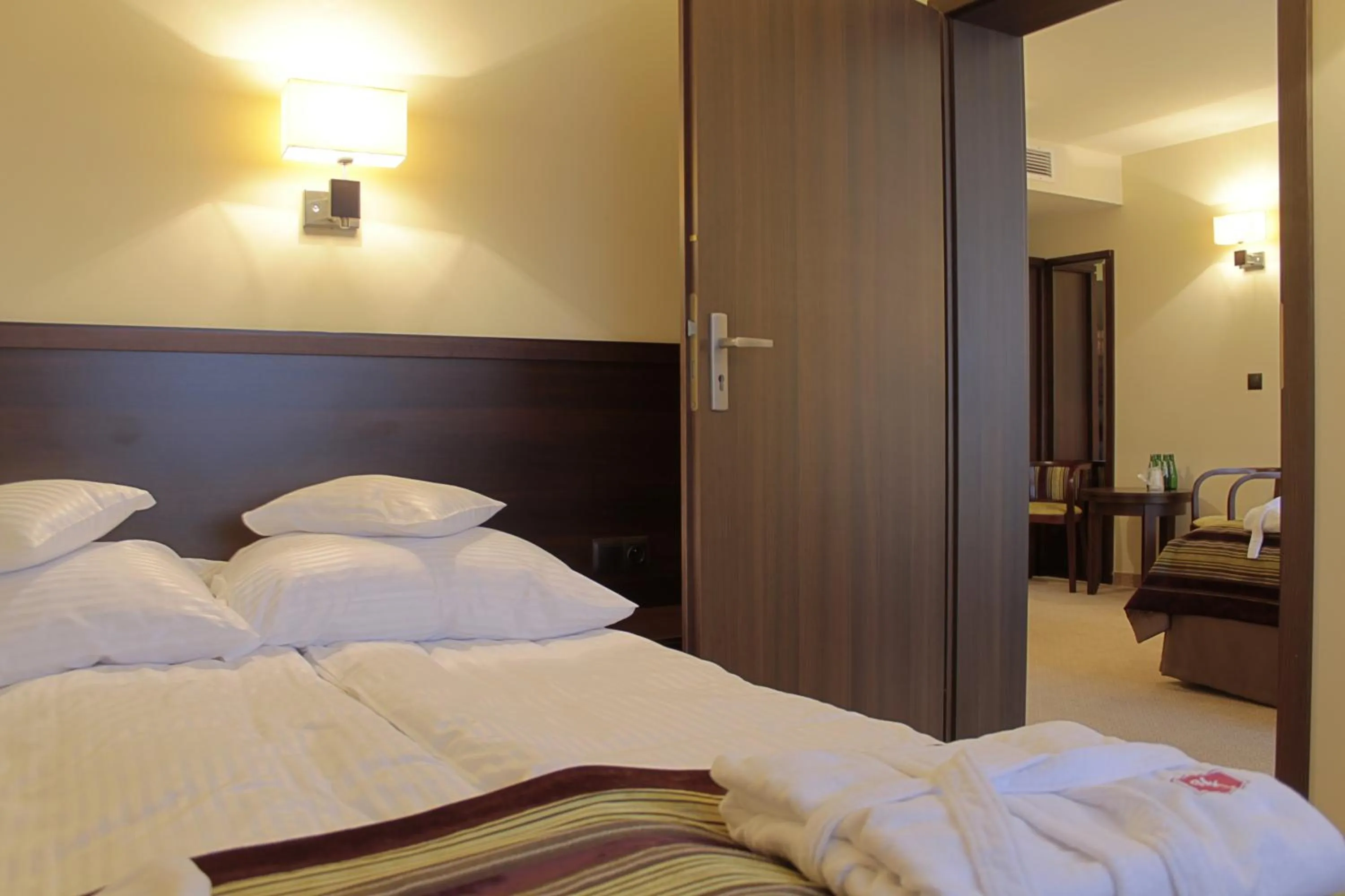 Bed in Hotel Kryształ Conference & Spa