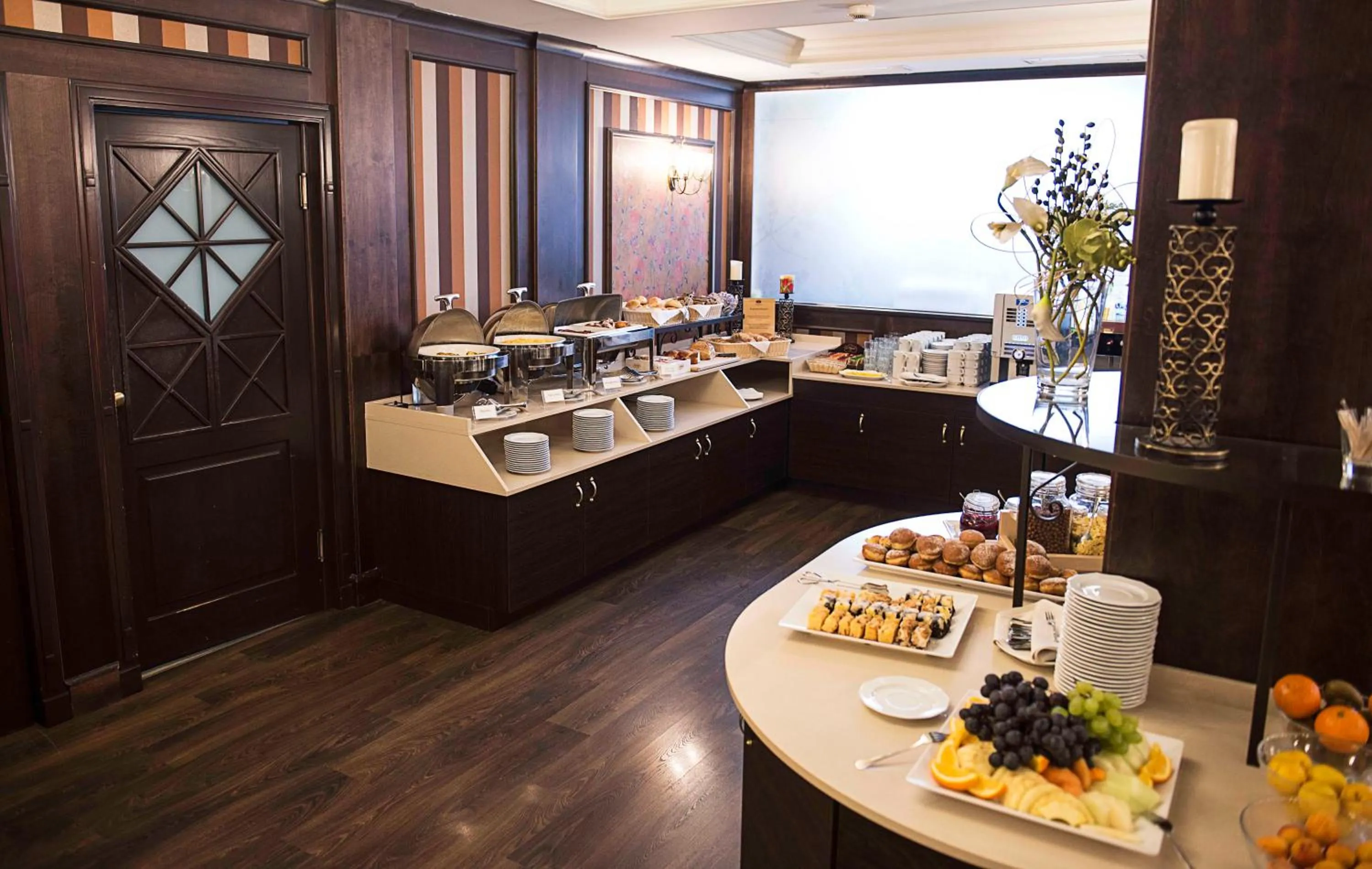 Buffet breakfast in Hotel Kryształ Conference & Spa