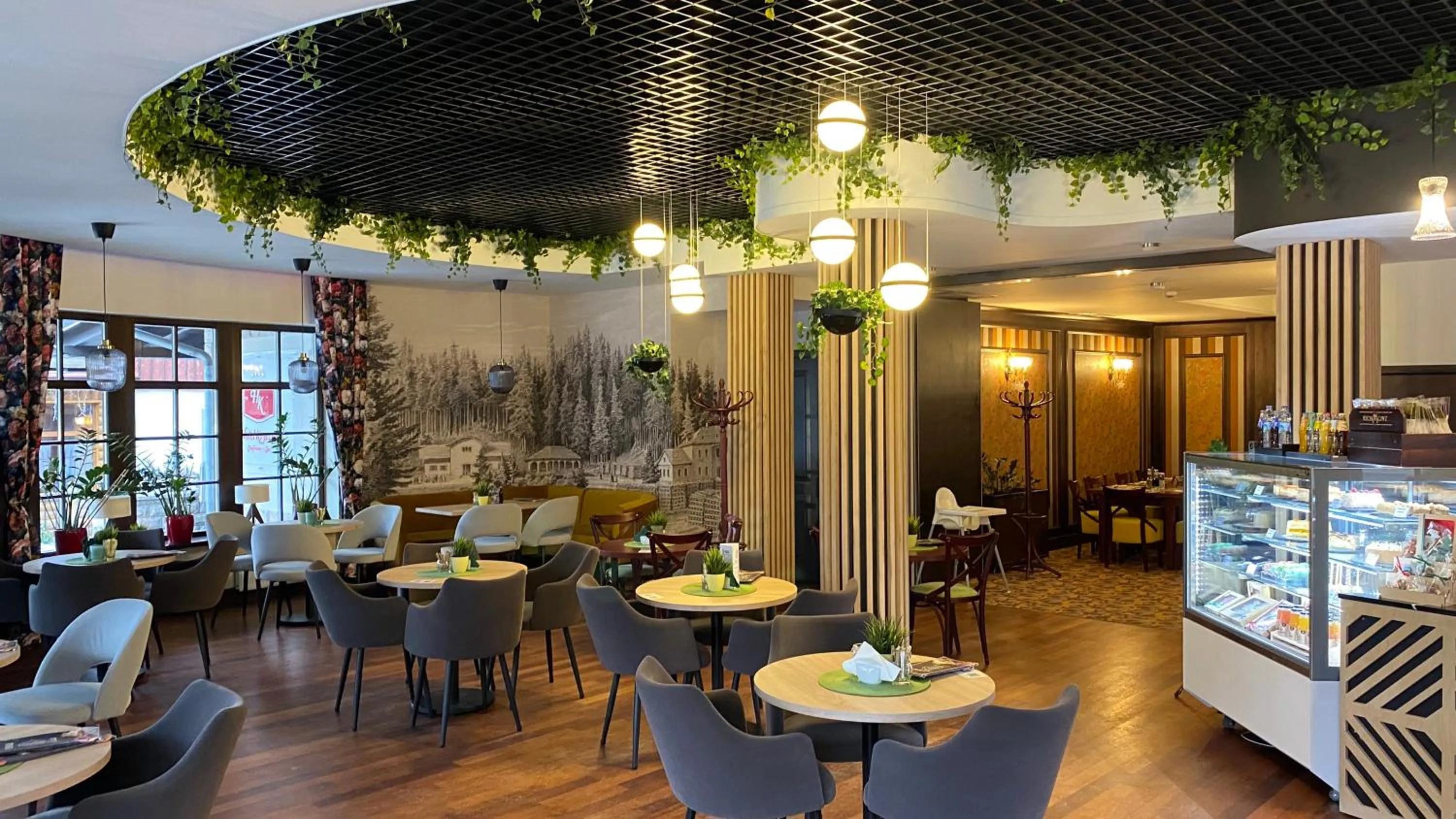 Restaurant/places to eat in Hotel Kryształ Conference & Spa