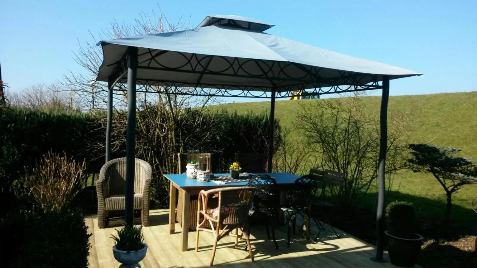 Garden in B&B aan de Limes in Maurik