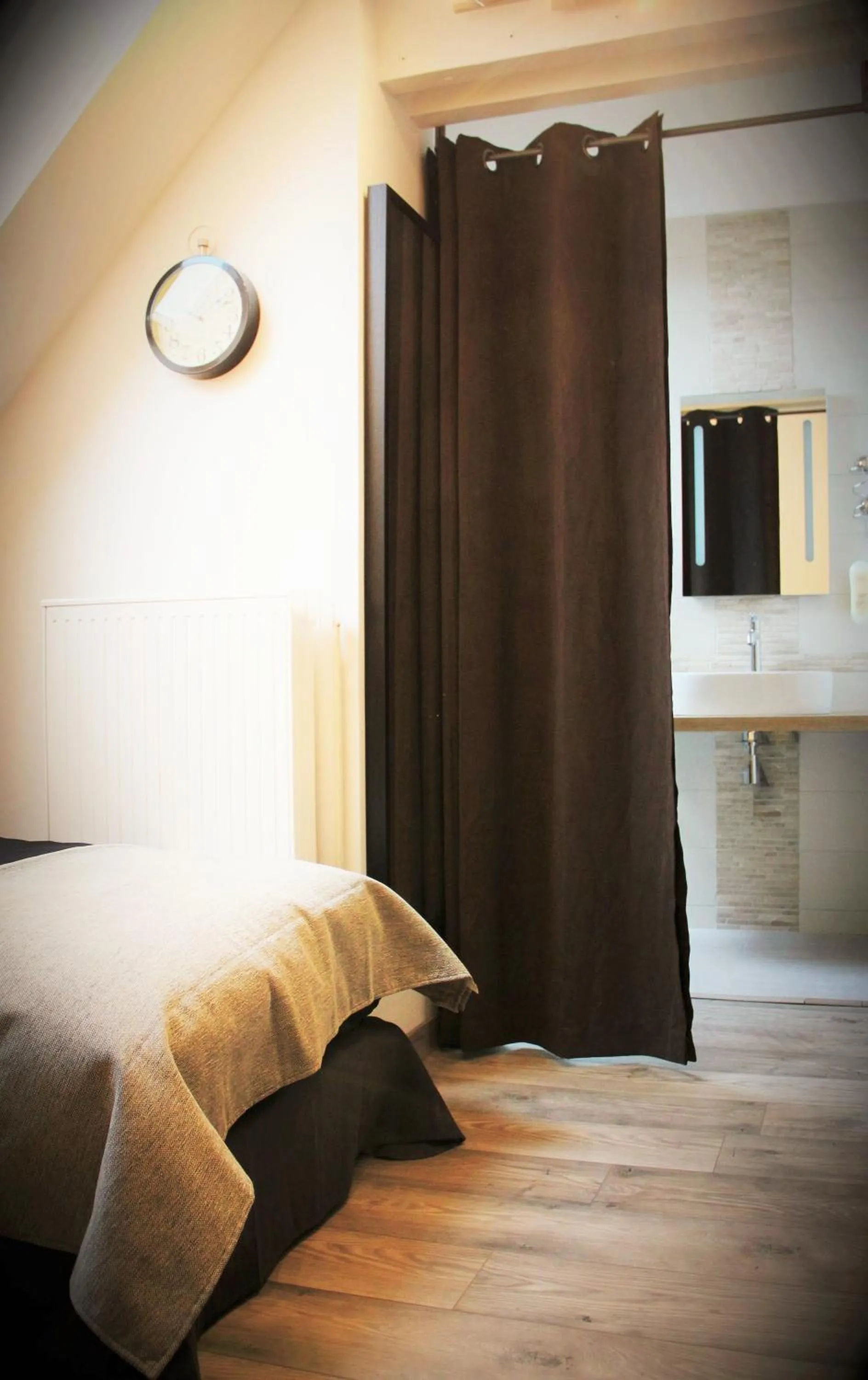 Bedroom in Villa Louis Victor